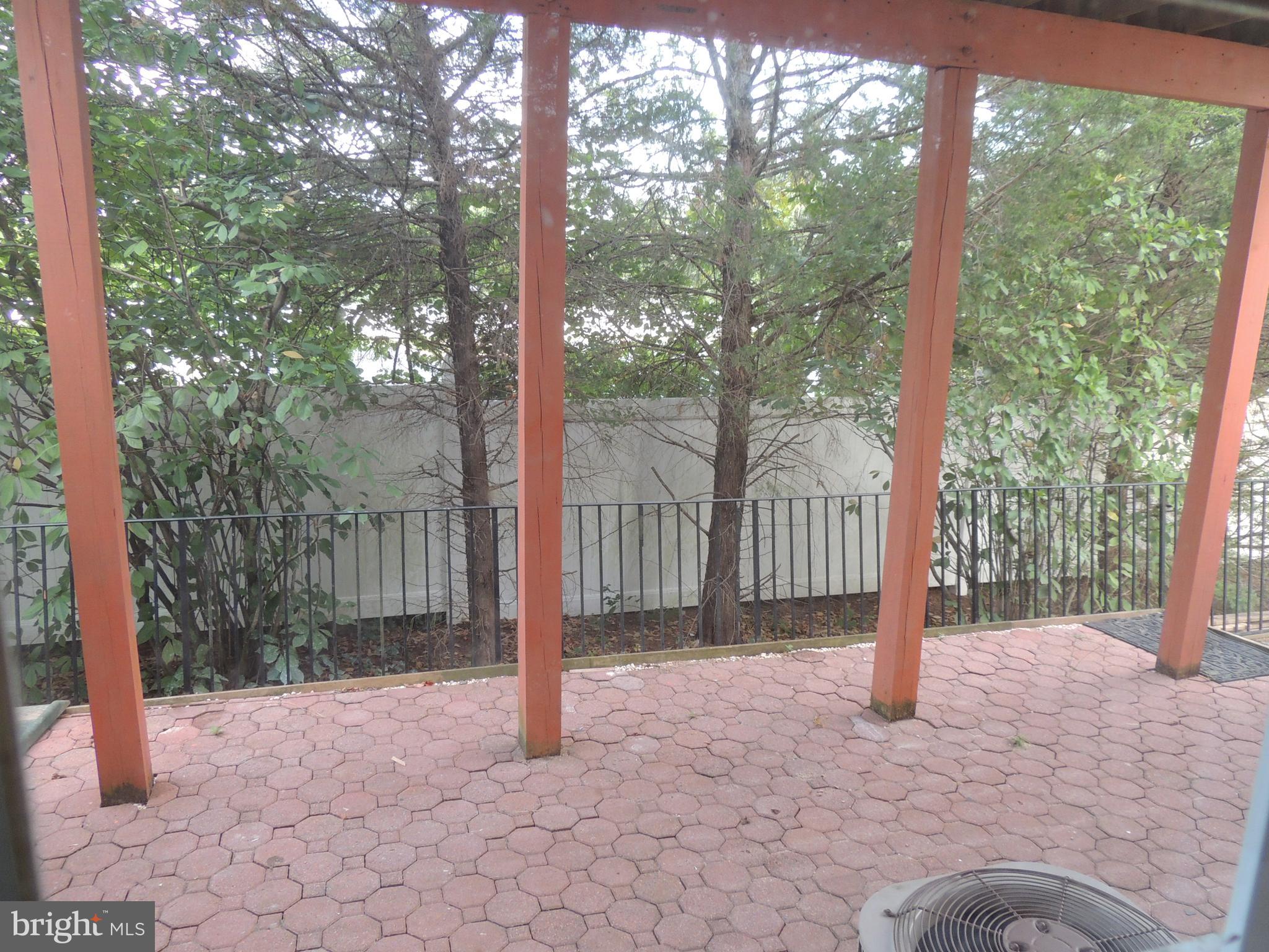 CLOISTERS OF FAIRFAX - Residential Lease