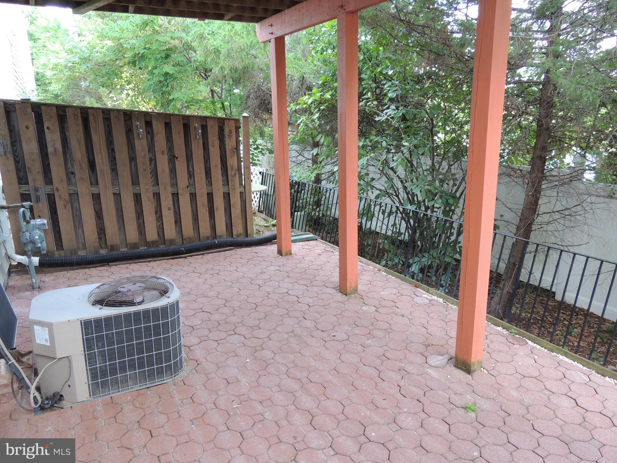 CLOISTERS OF FAIRFAX - Residential Lease