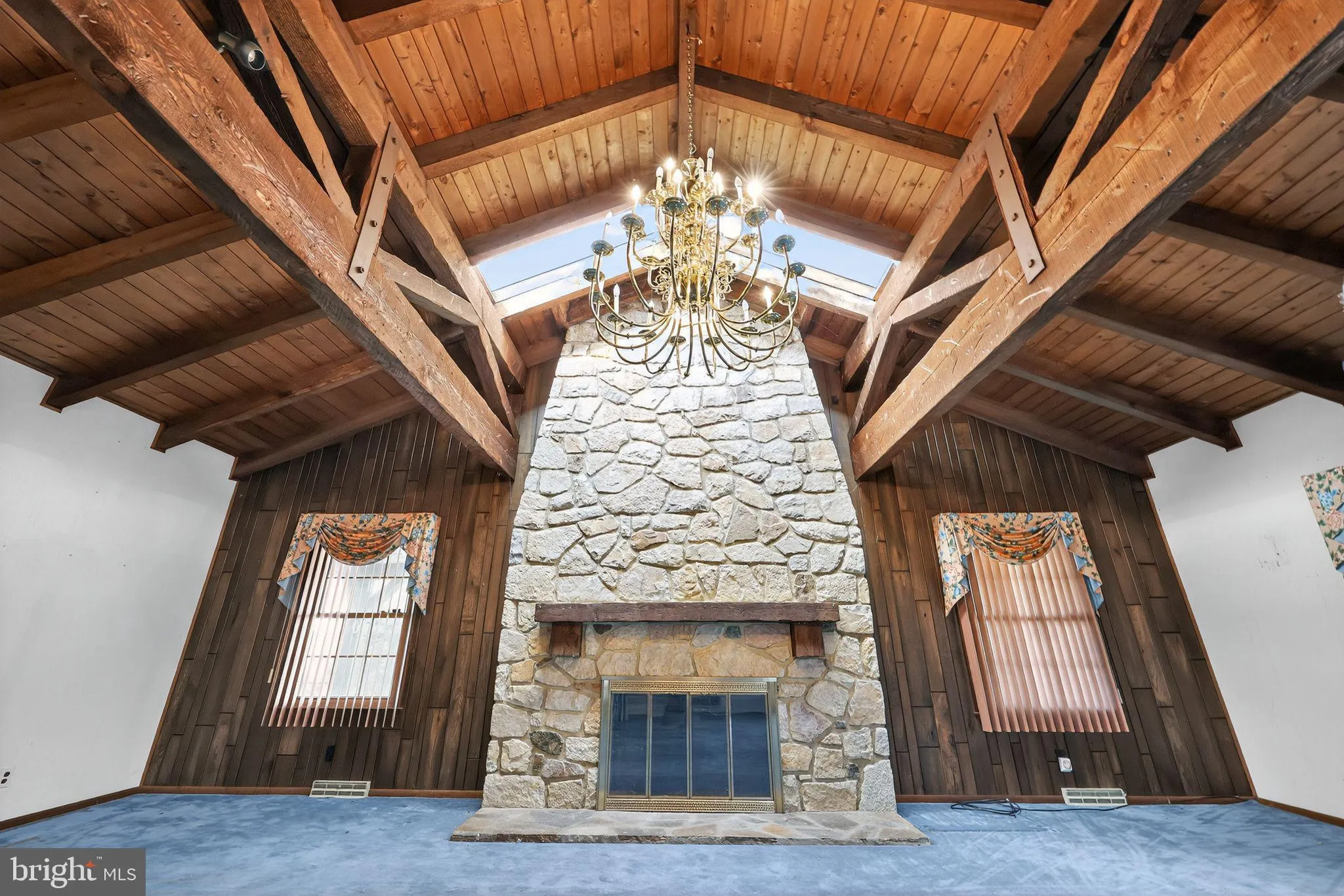 Somerdale, New Jersey 08083, United States, 2 Bedrooms Bedrooms, ,3 BathroomsBathrooms,Residential,Active,245451