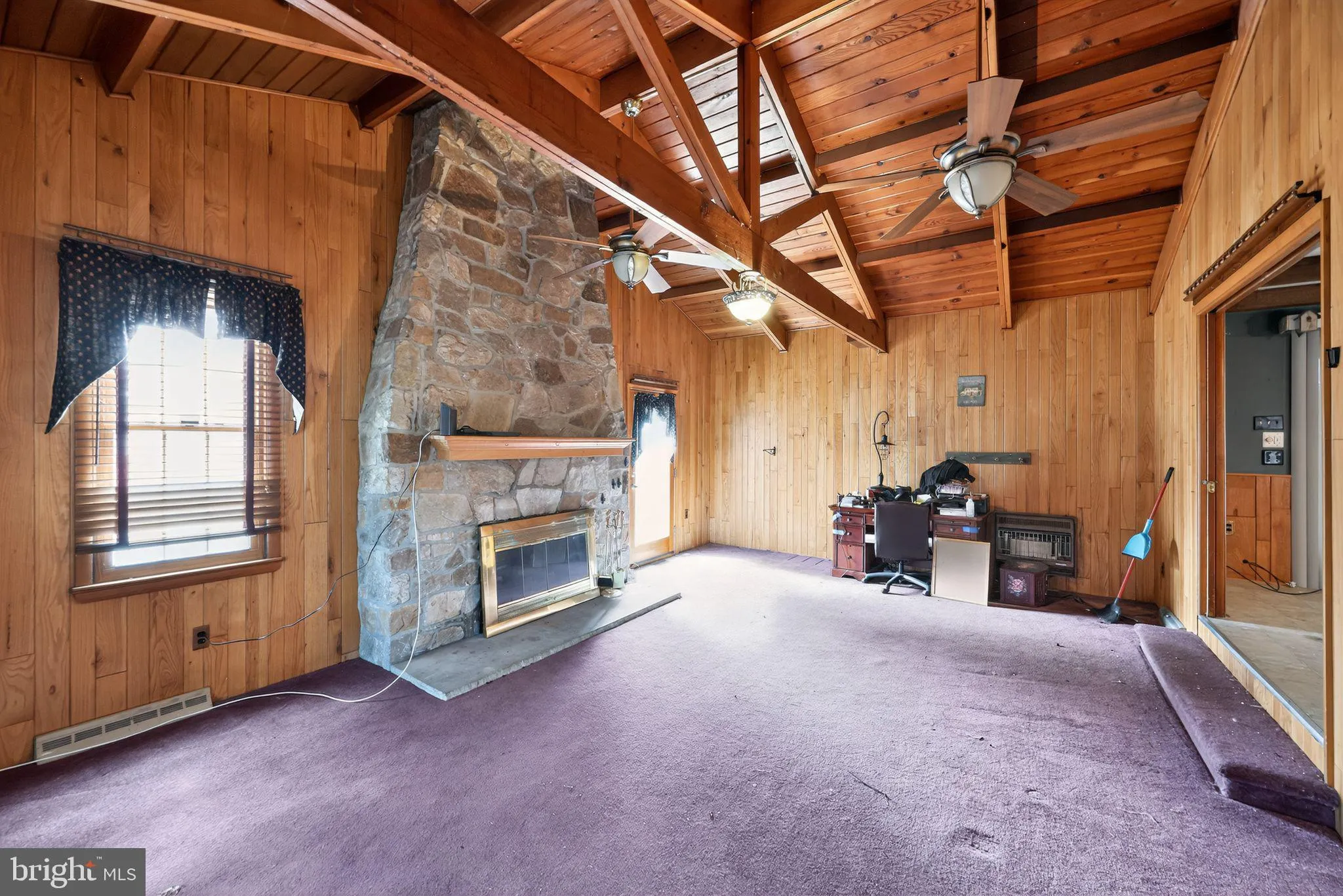 Somerdale, New Jersey 08083, United States, 2 Bedrooms Bedrooms, ,3 BathroomsBathrooms,Residential,Active,245451