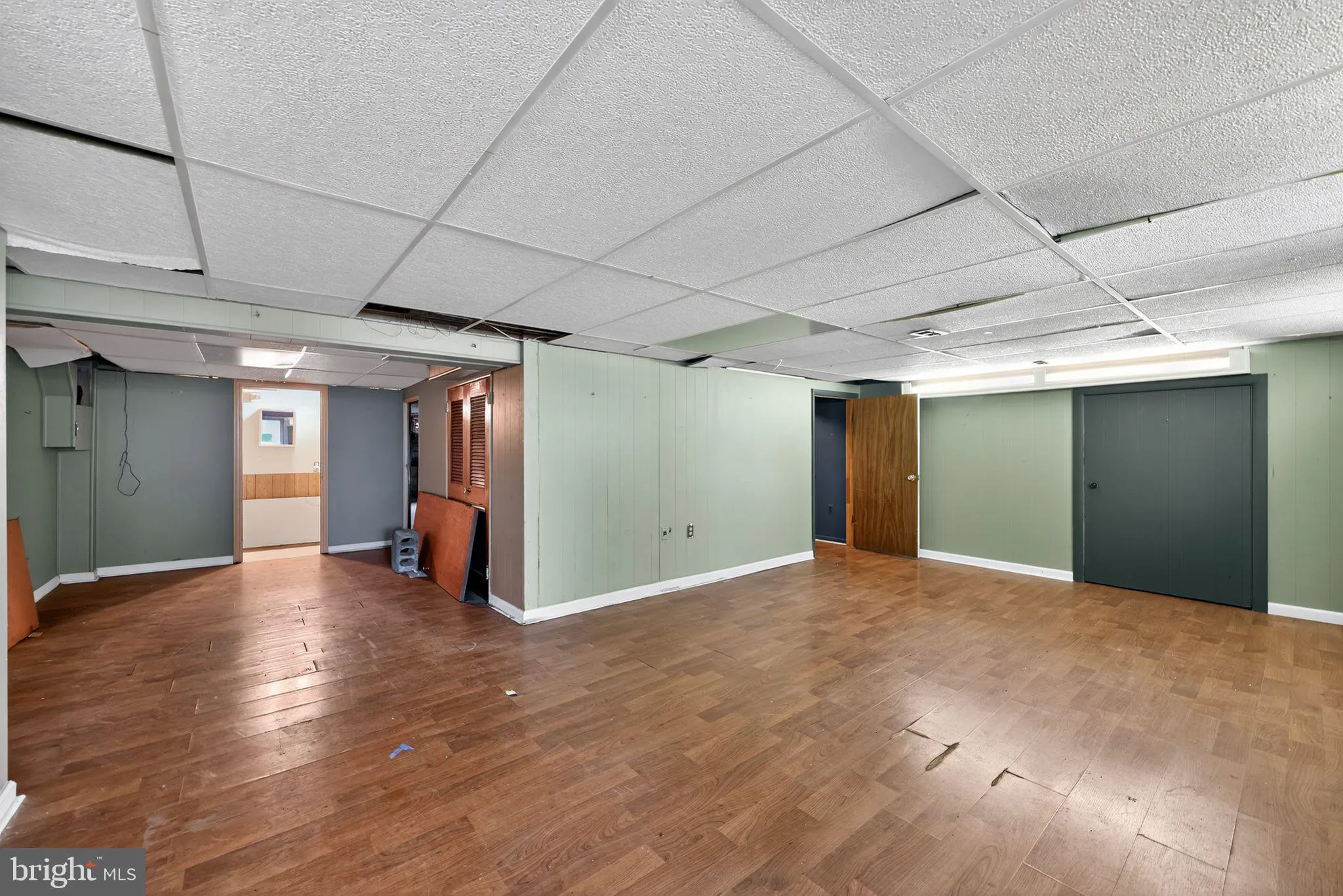 Somerdale, New Jersey 08083, United States, 2 Bedrooms Bedrooms, ,3 BathroomsBathrooms,Residential,Active,245451