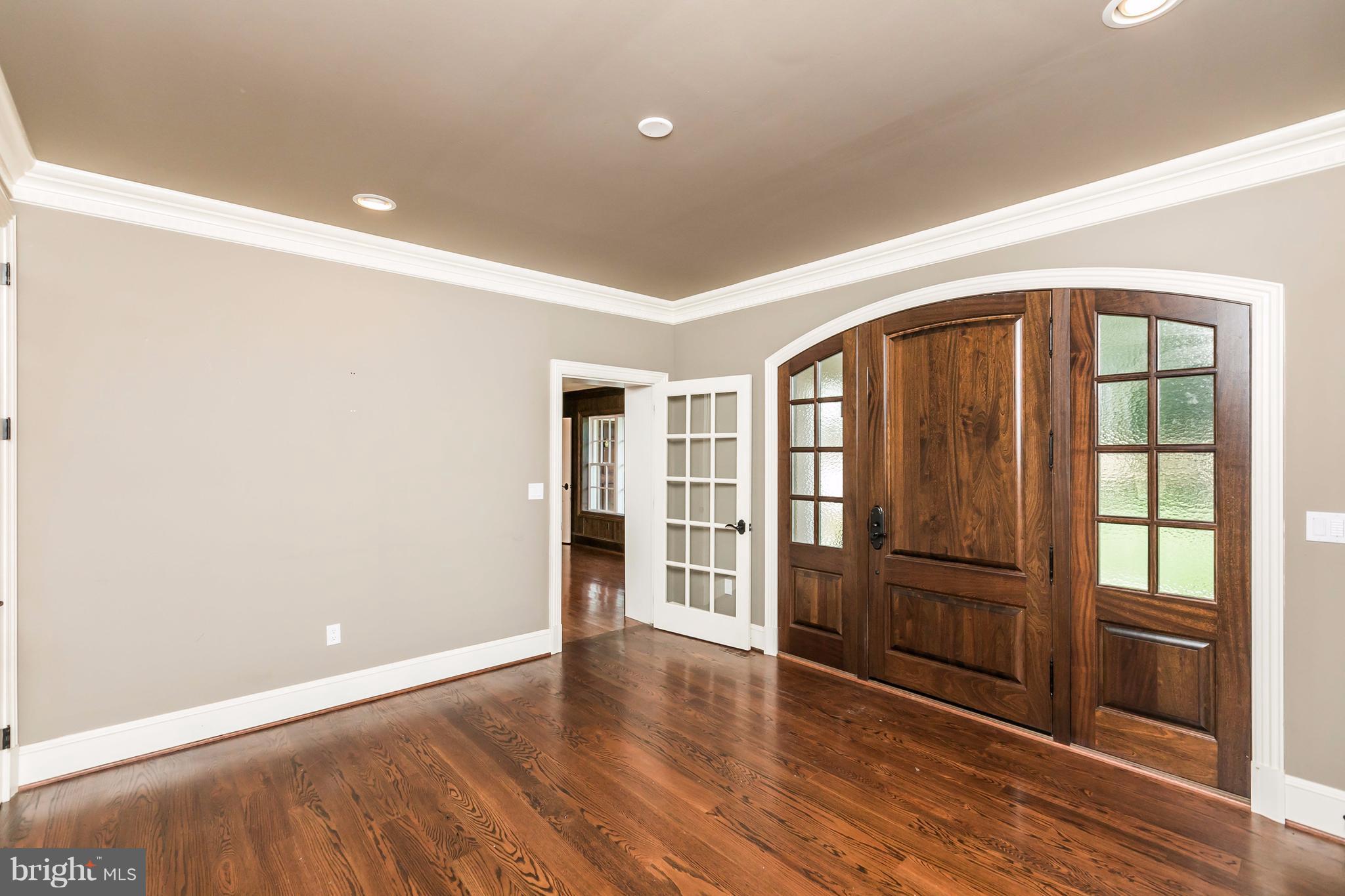 GREENSPRING - Residential