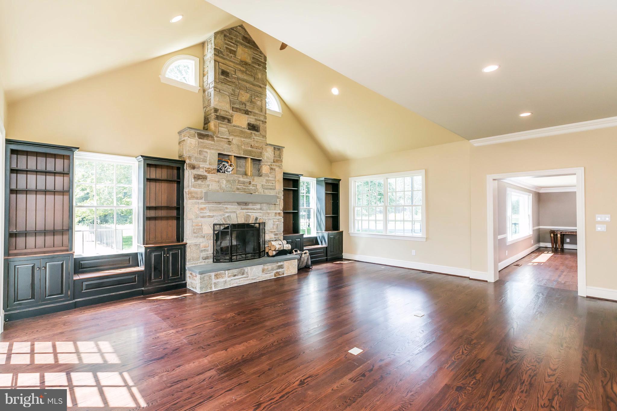 GREENSPRING - Residential