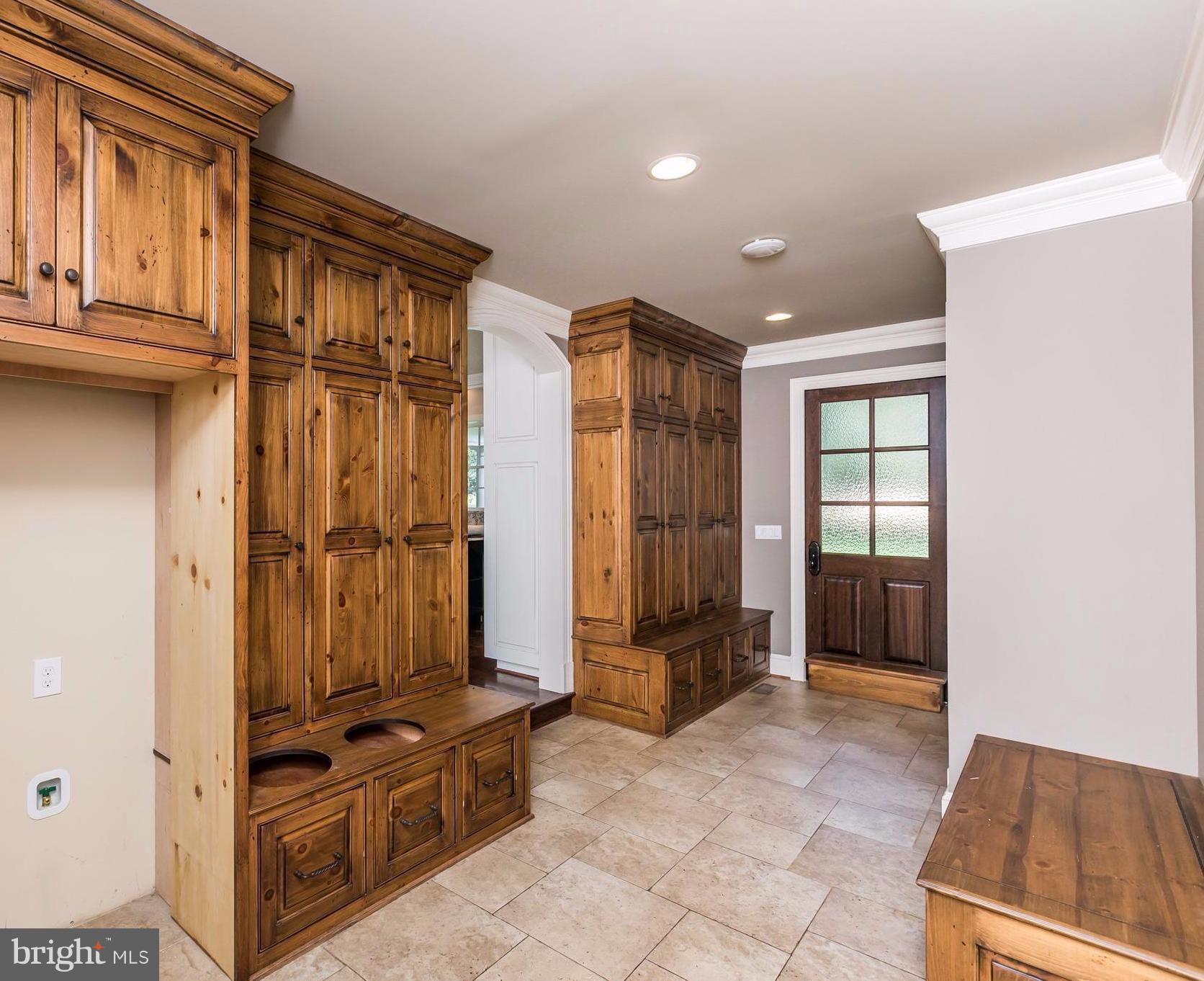 GREENSPRING - Residential