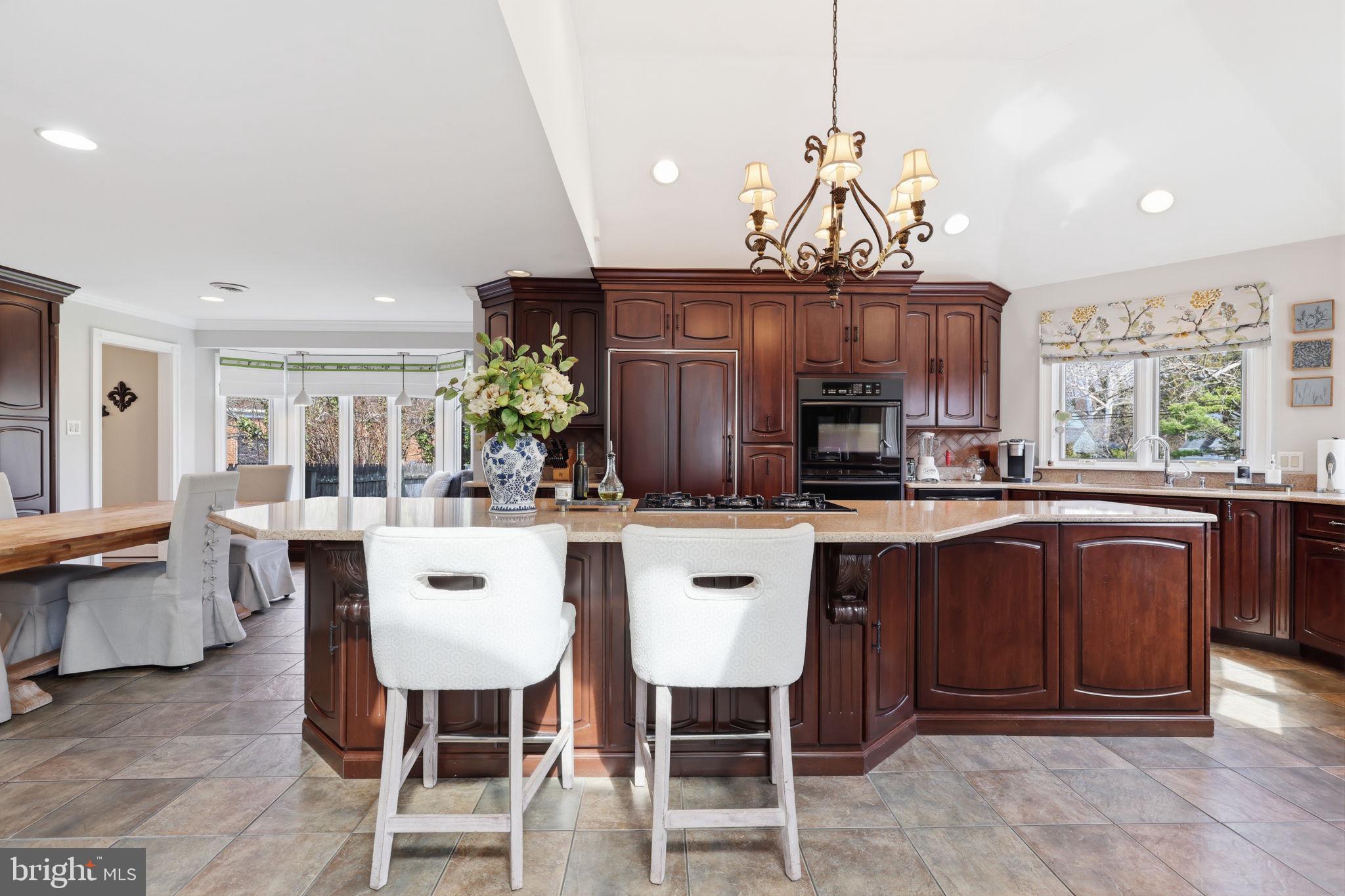 WYNNEWOOD - Residential