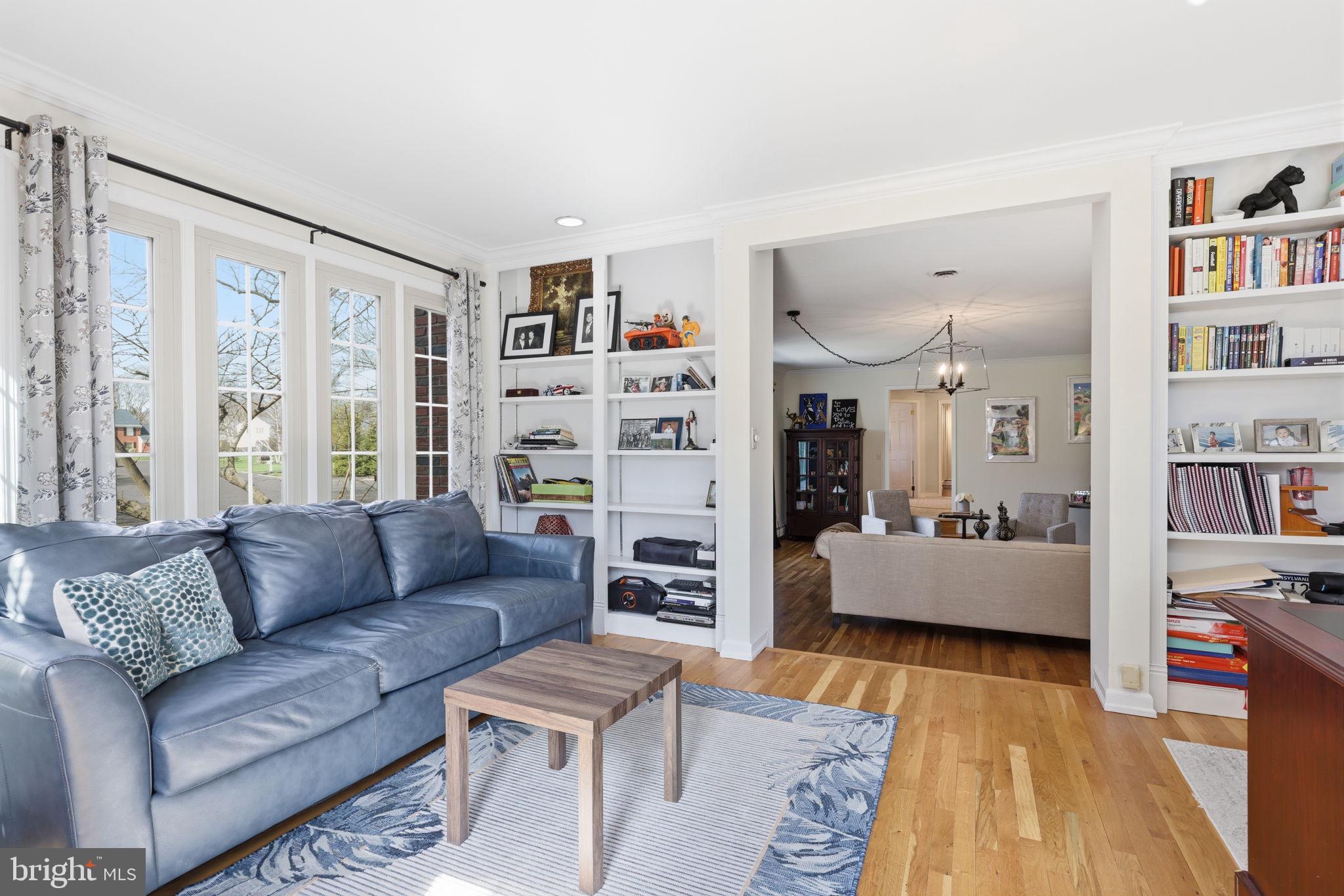 WYNNEWOOD - Residential