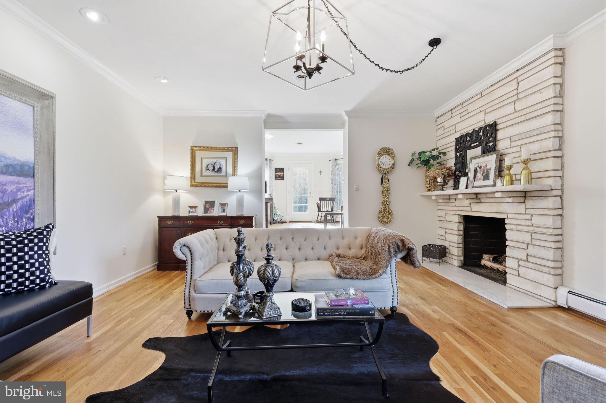 WYNNEWOOD - Residential