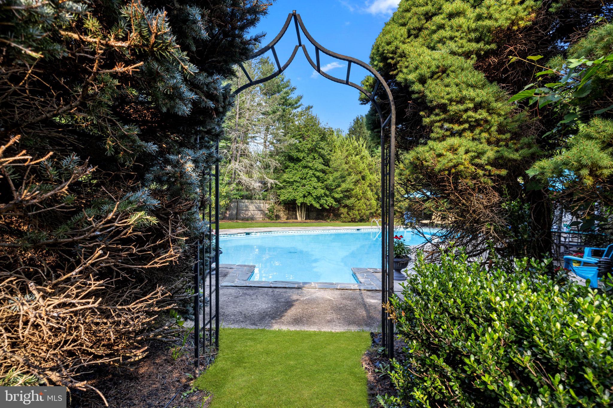 WYNNEWOOD - Residential