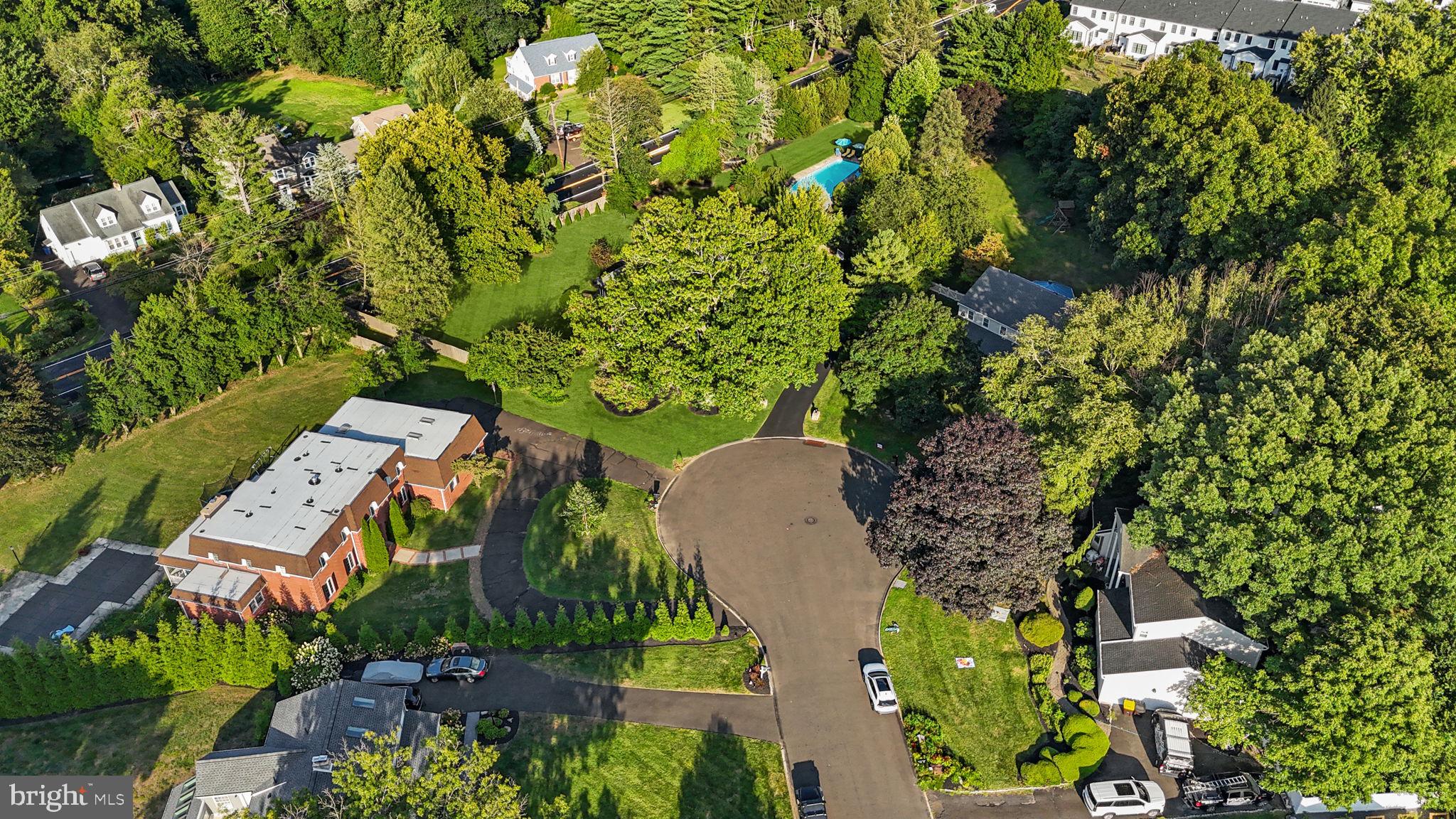 WYNNEWOOD - Residential