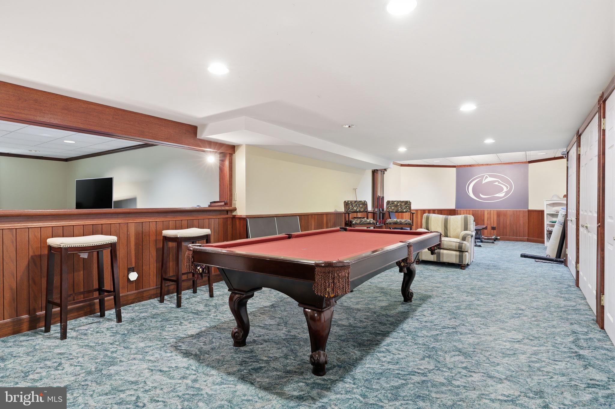 WYNNEWOOD - Residential