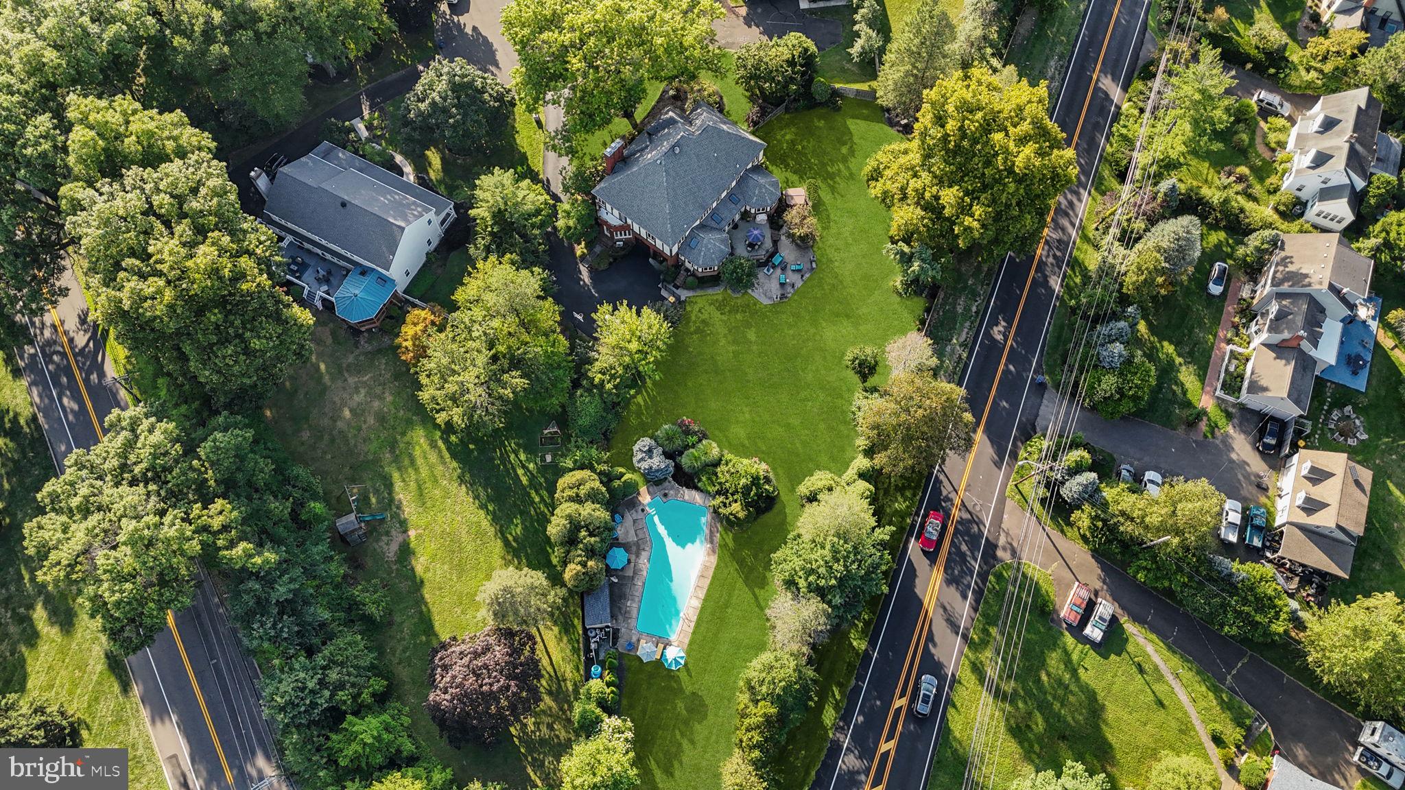 WYNNEWOOD - Residential