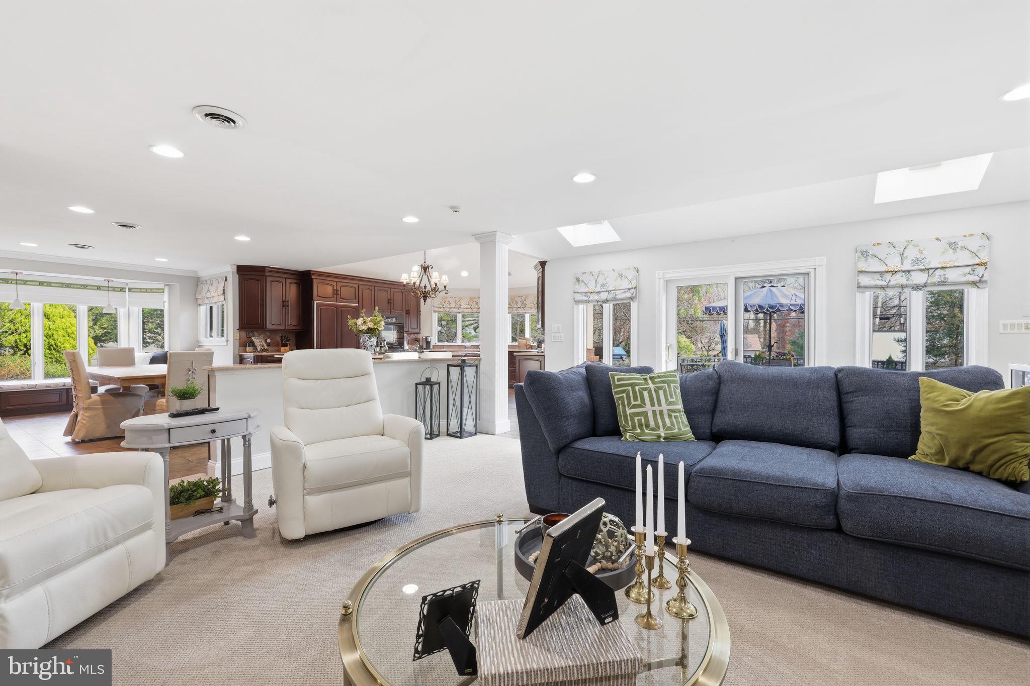 WYNNEWOOD - Residential