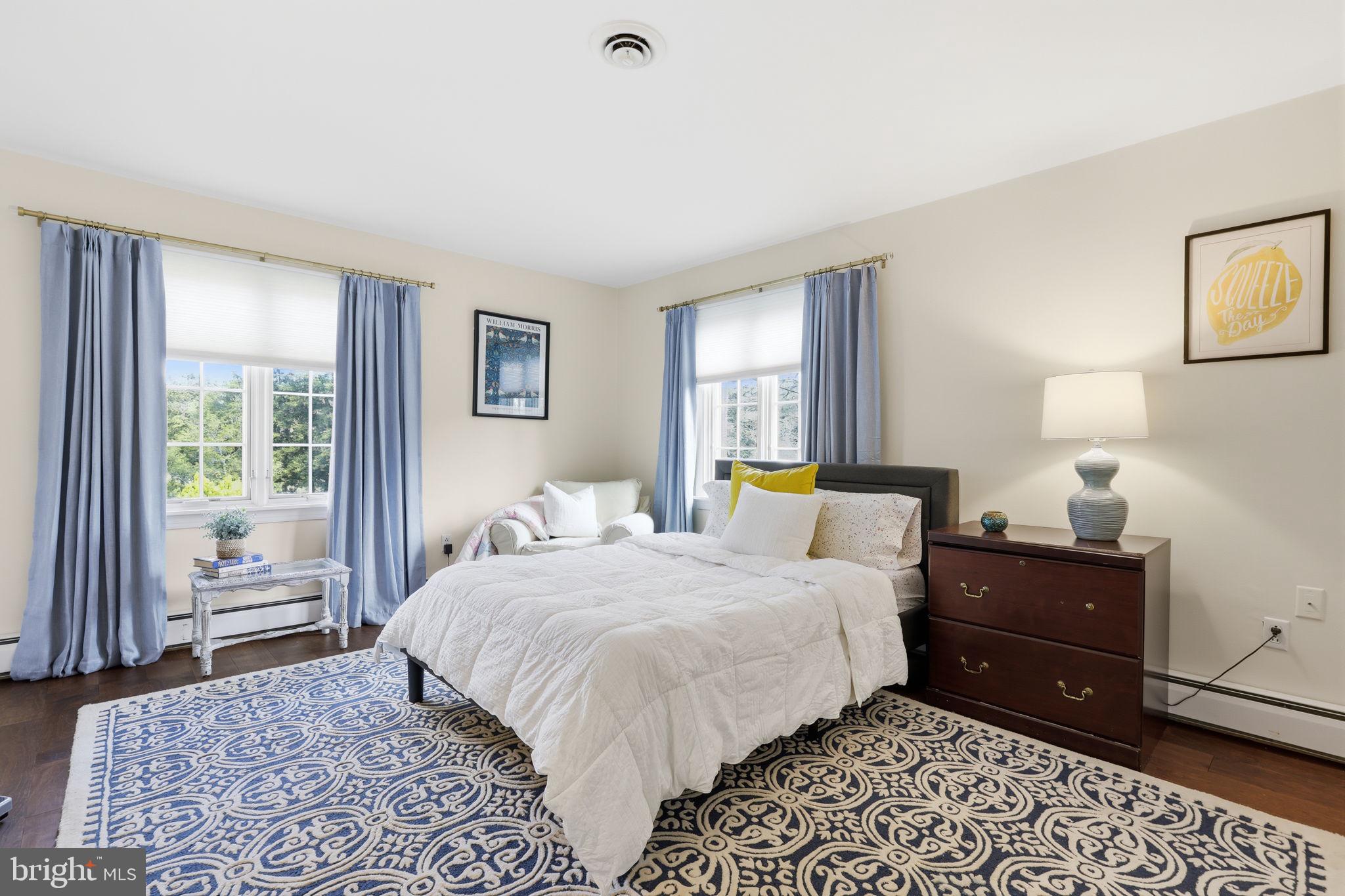 WYNNEWOOD - Residential