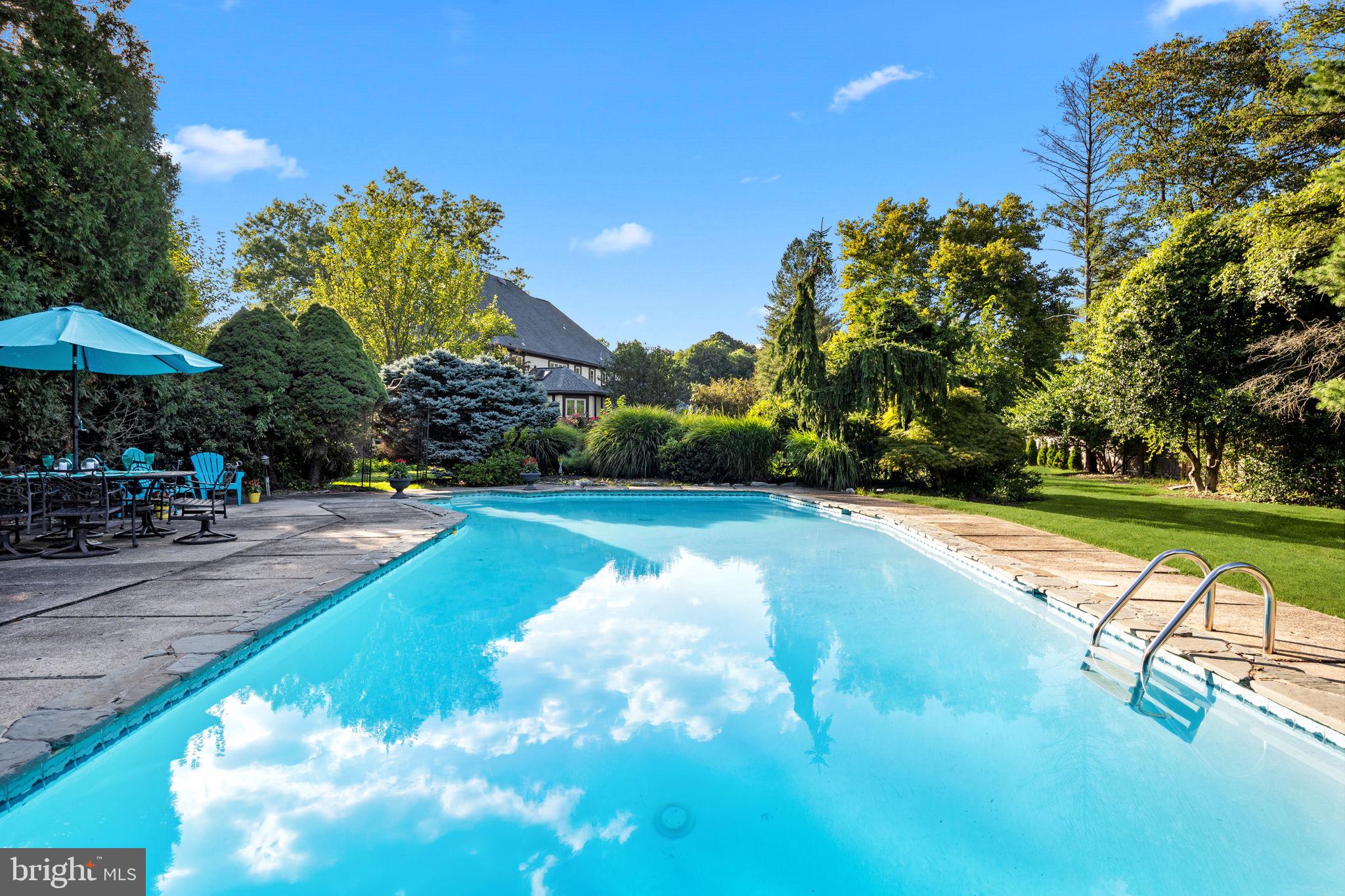 WYNNEWOOD - Residential