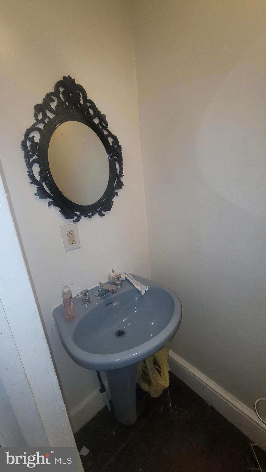 EAST YORK - Residential