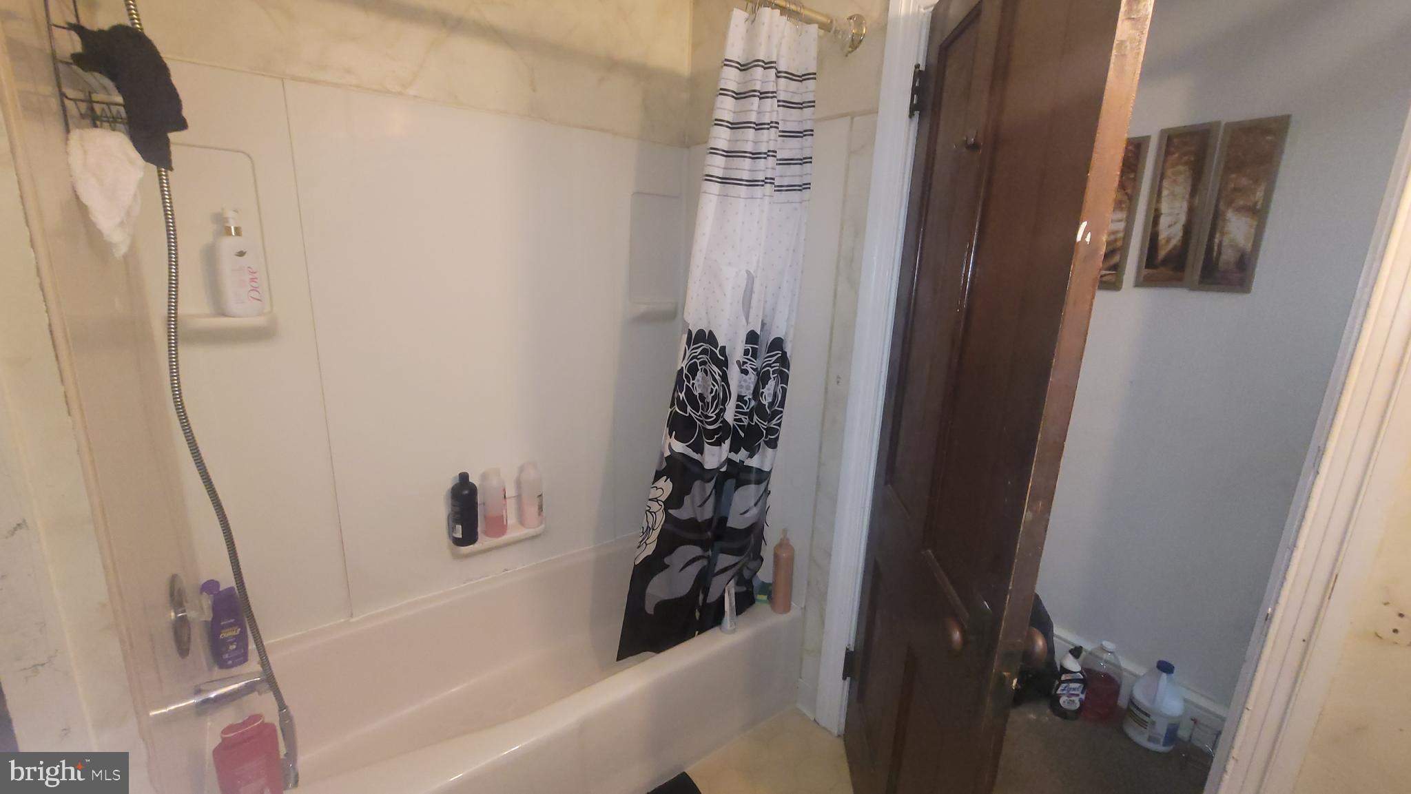 EAST YORK - Residential