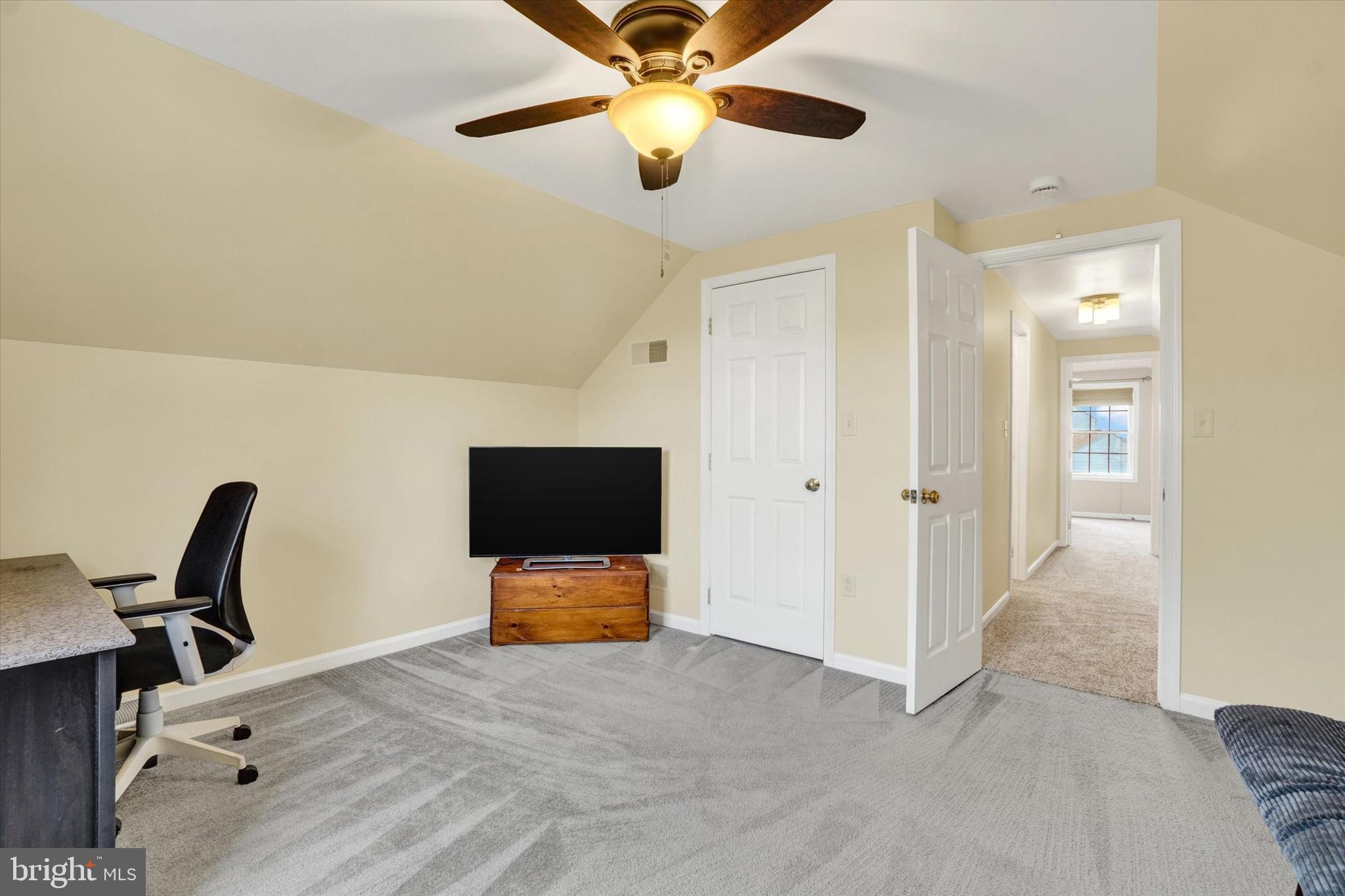 WILLOW CREEK/MT JOY - Residential