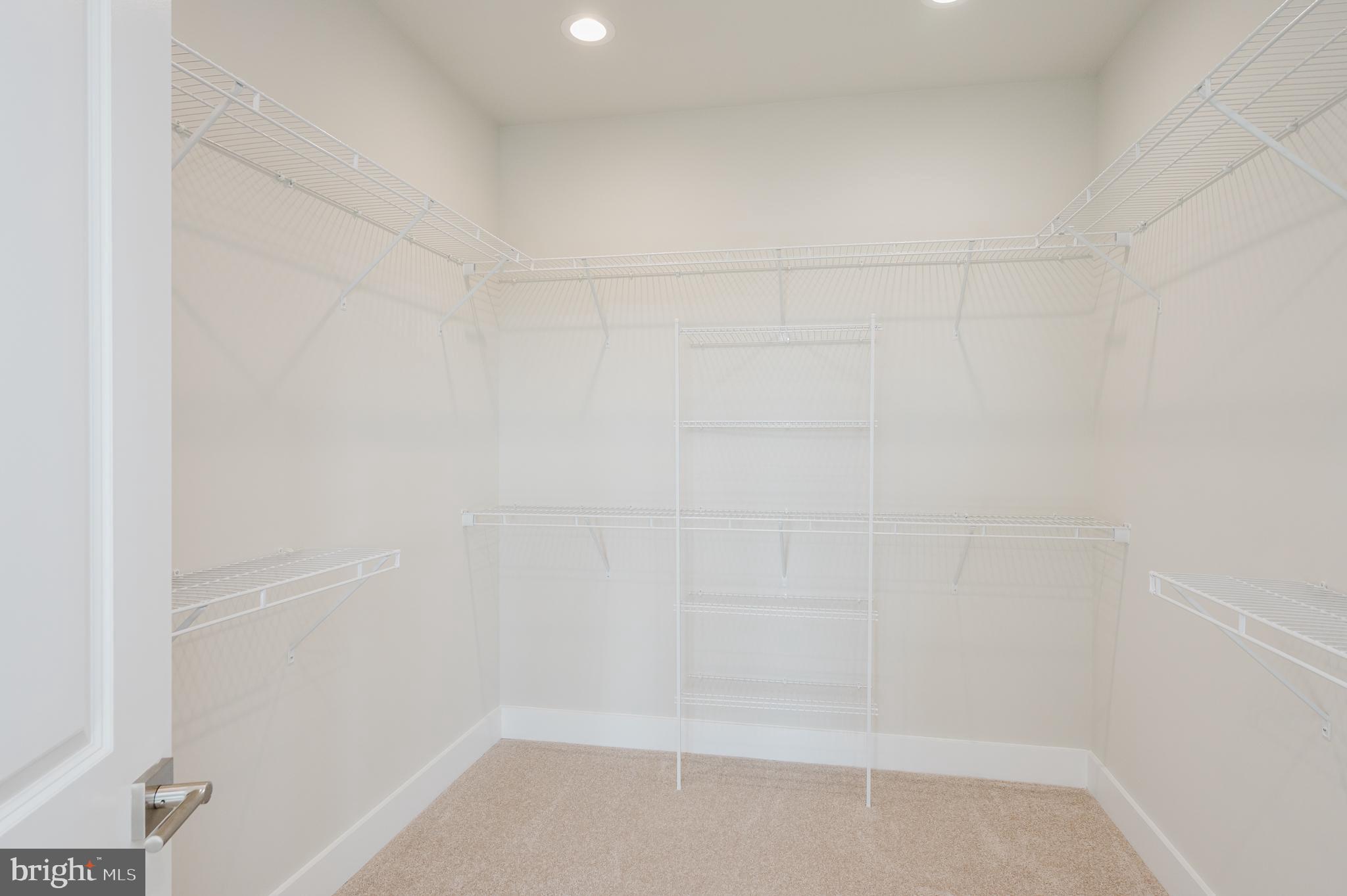 SHAMROCK ESTATES - Residential