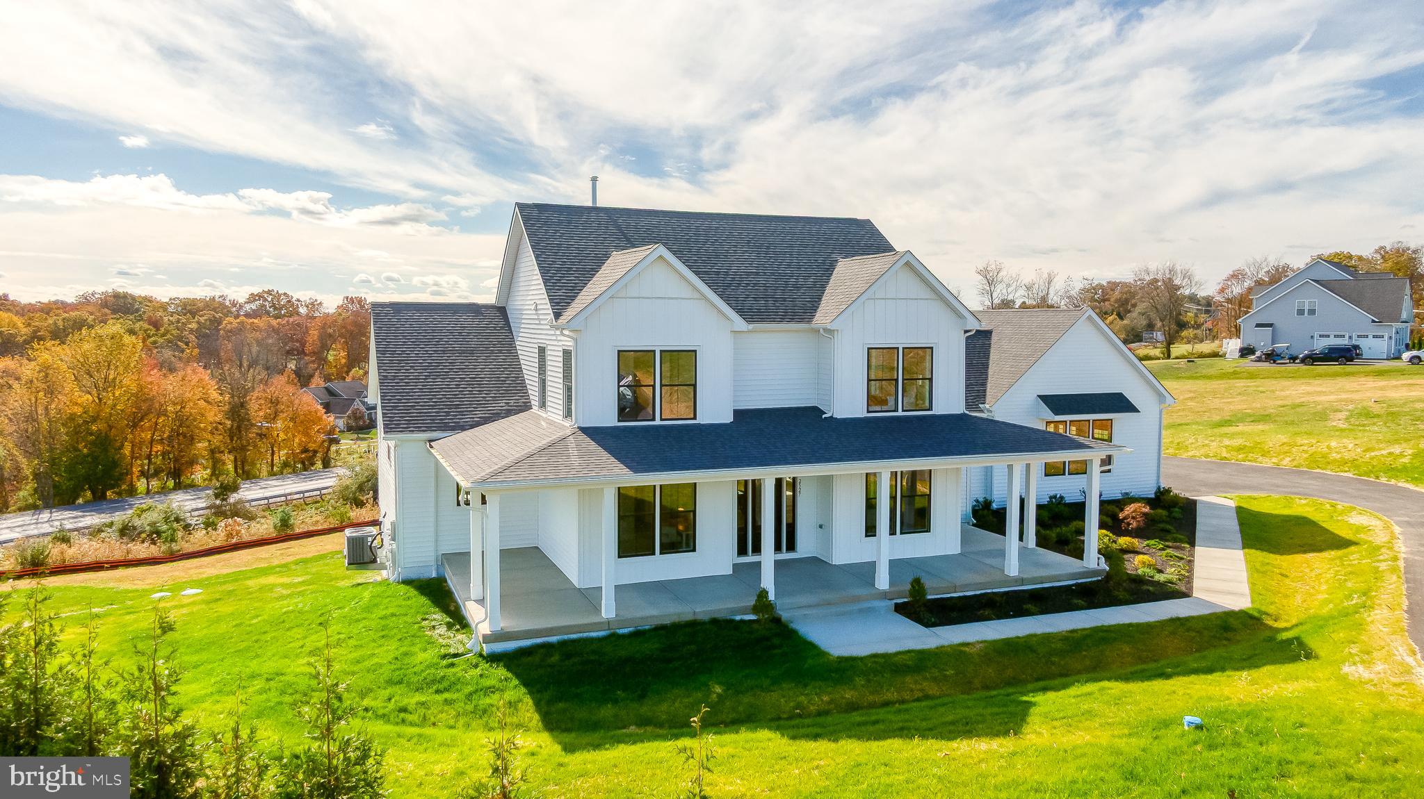 SHAMROCK ESTATES - Residential