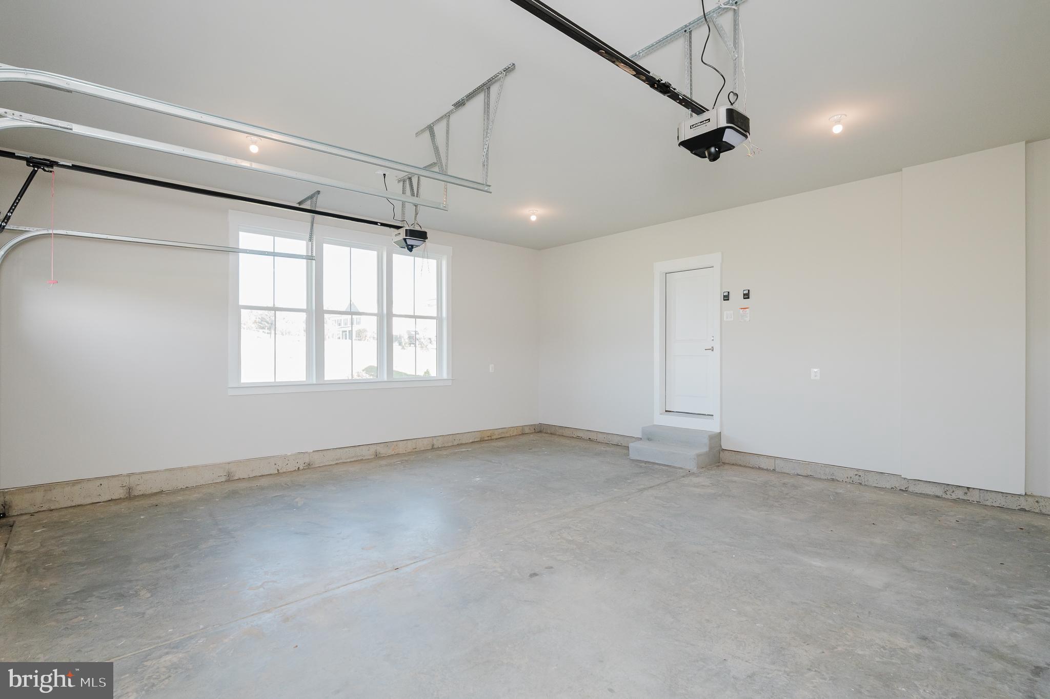 SHAMROCK ESTATES - Residential