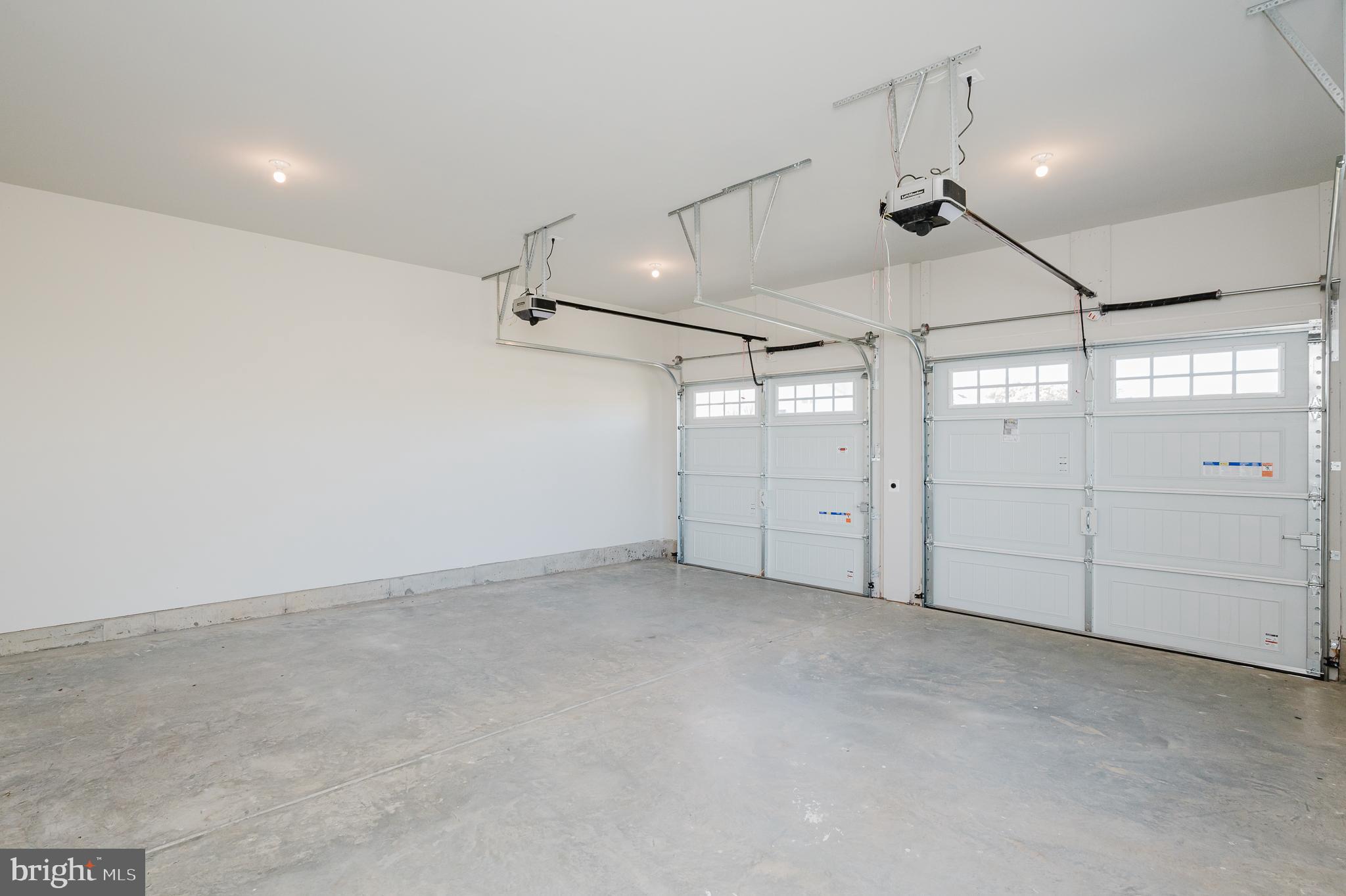 SHAMROCK ESTATES - Residential