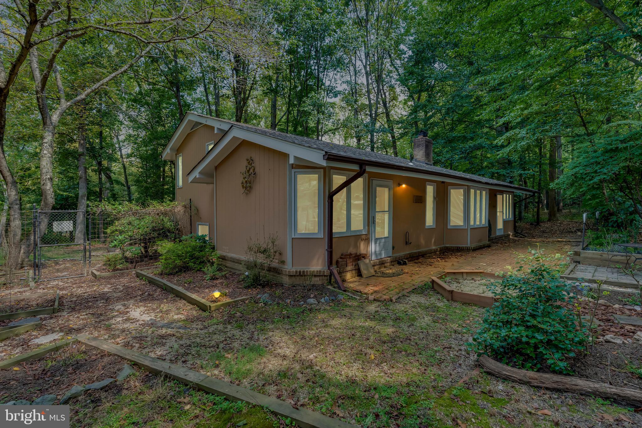 SPRINGBROOK FOREST - Residential