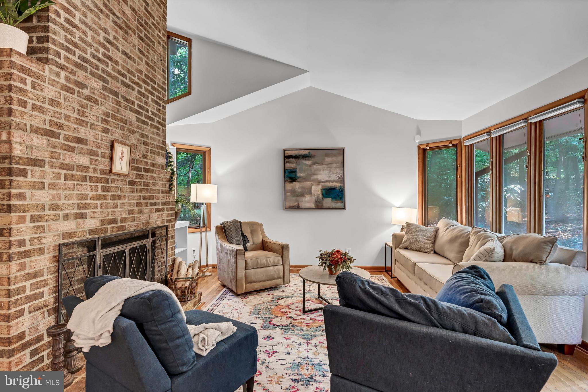 SPRINGBROOK FOREST - Residential