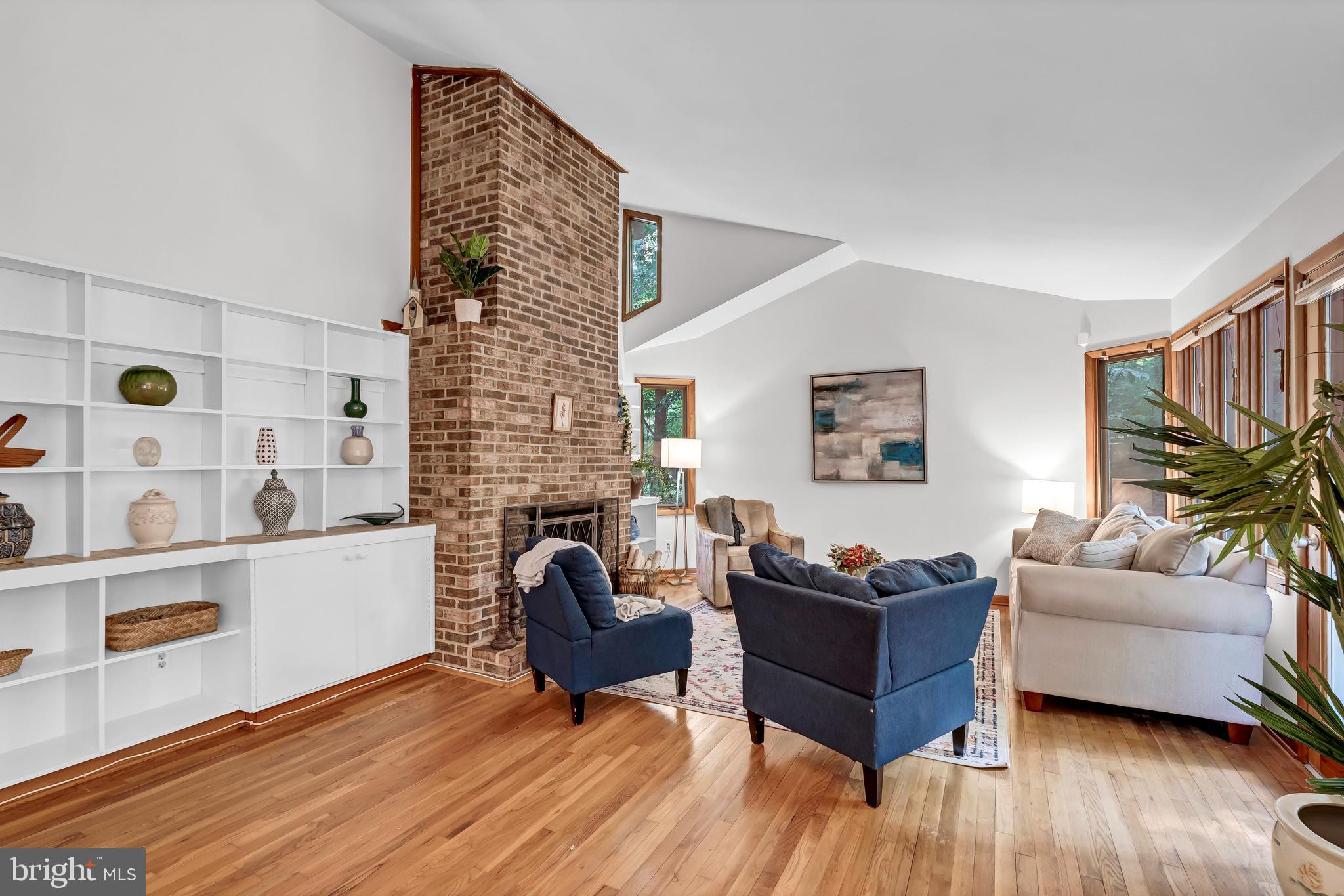 SPRINGBROOK FOREST - Residential