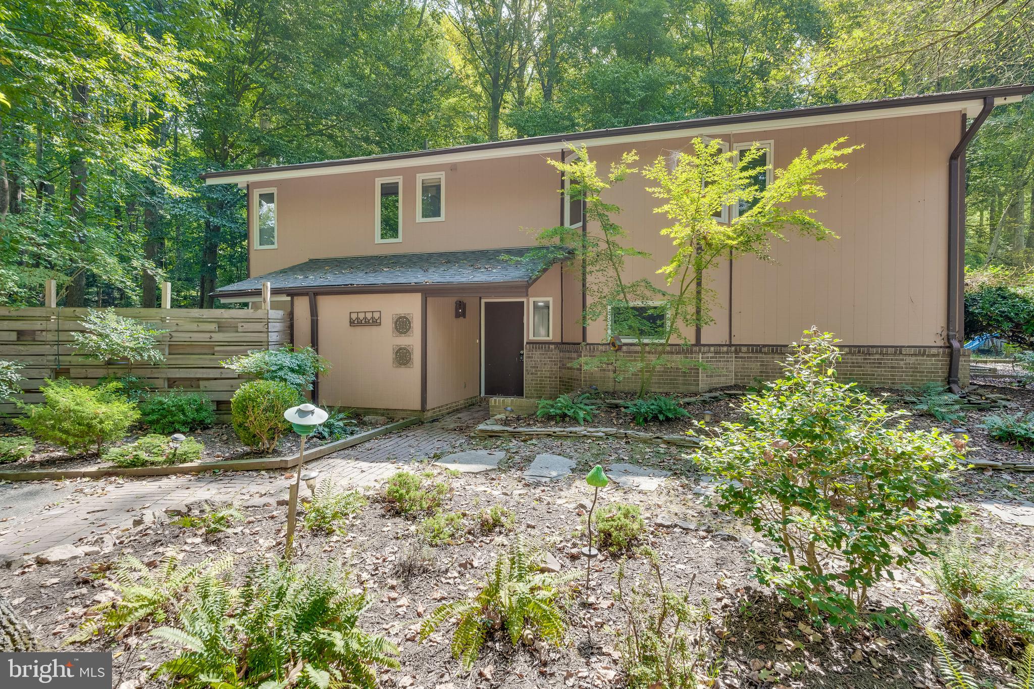 SPRINGBROOK FOREST - Residential