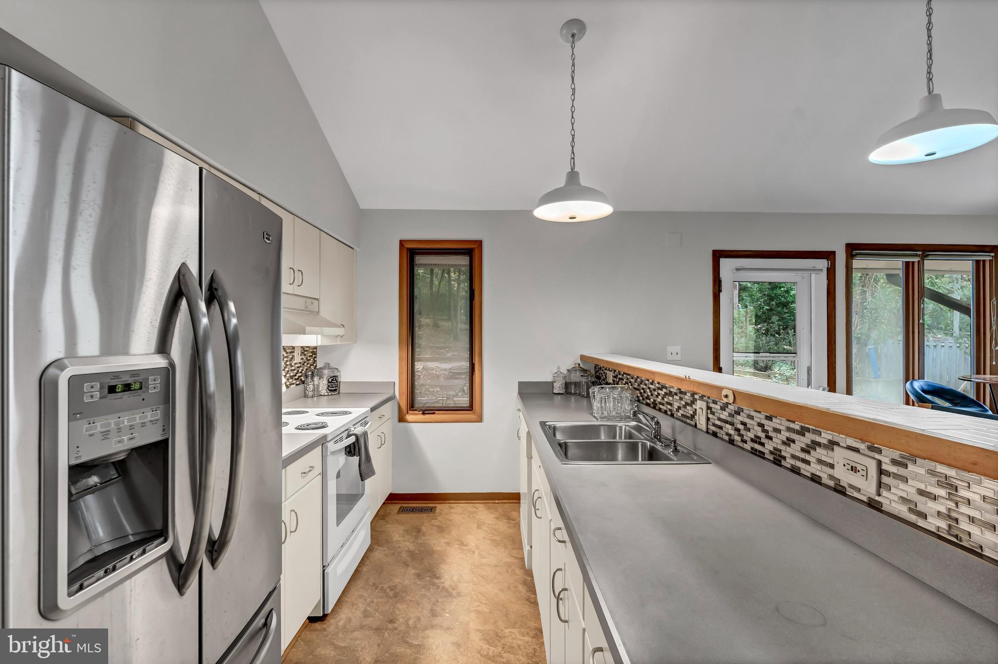 SPRINGBROOK FOREST - Residential