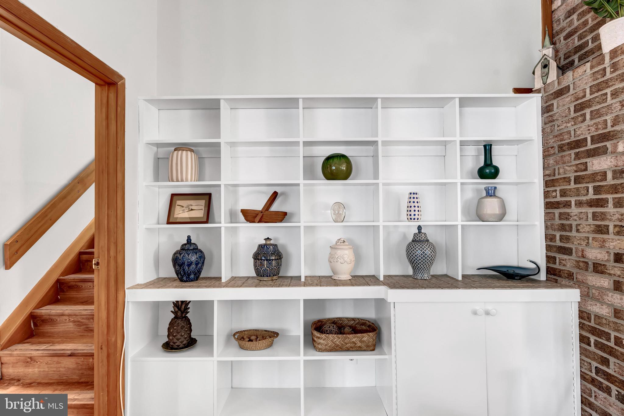 SPRINGBROOK FOREST - Residential