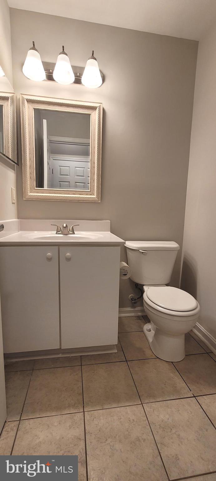 CARROLLWOOD MANOR - Residential