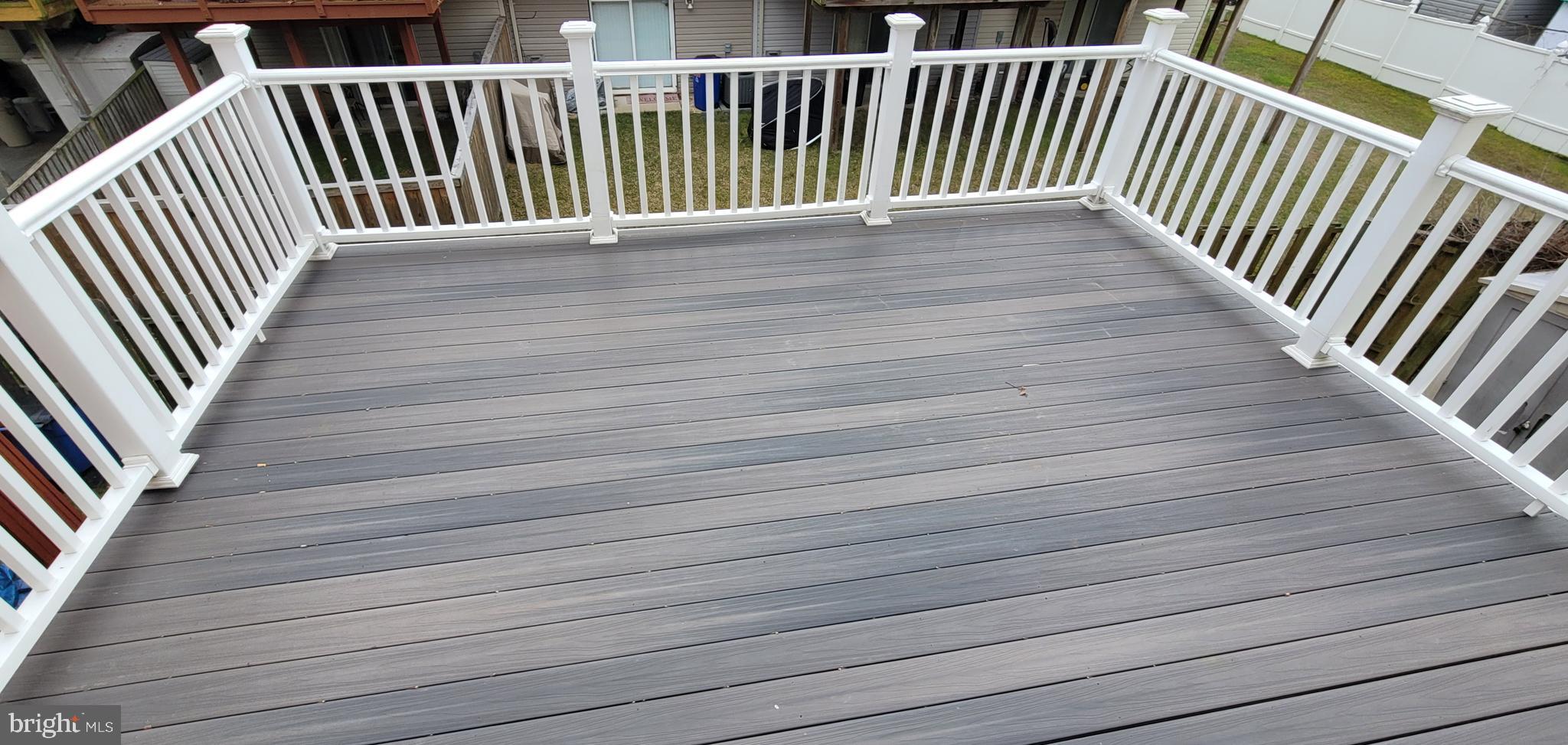 CARROLLWOOD MANOR - Residential