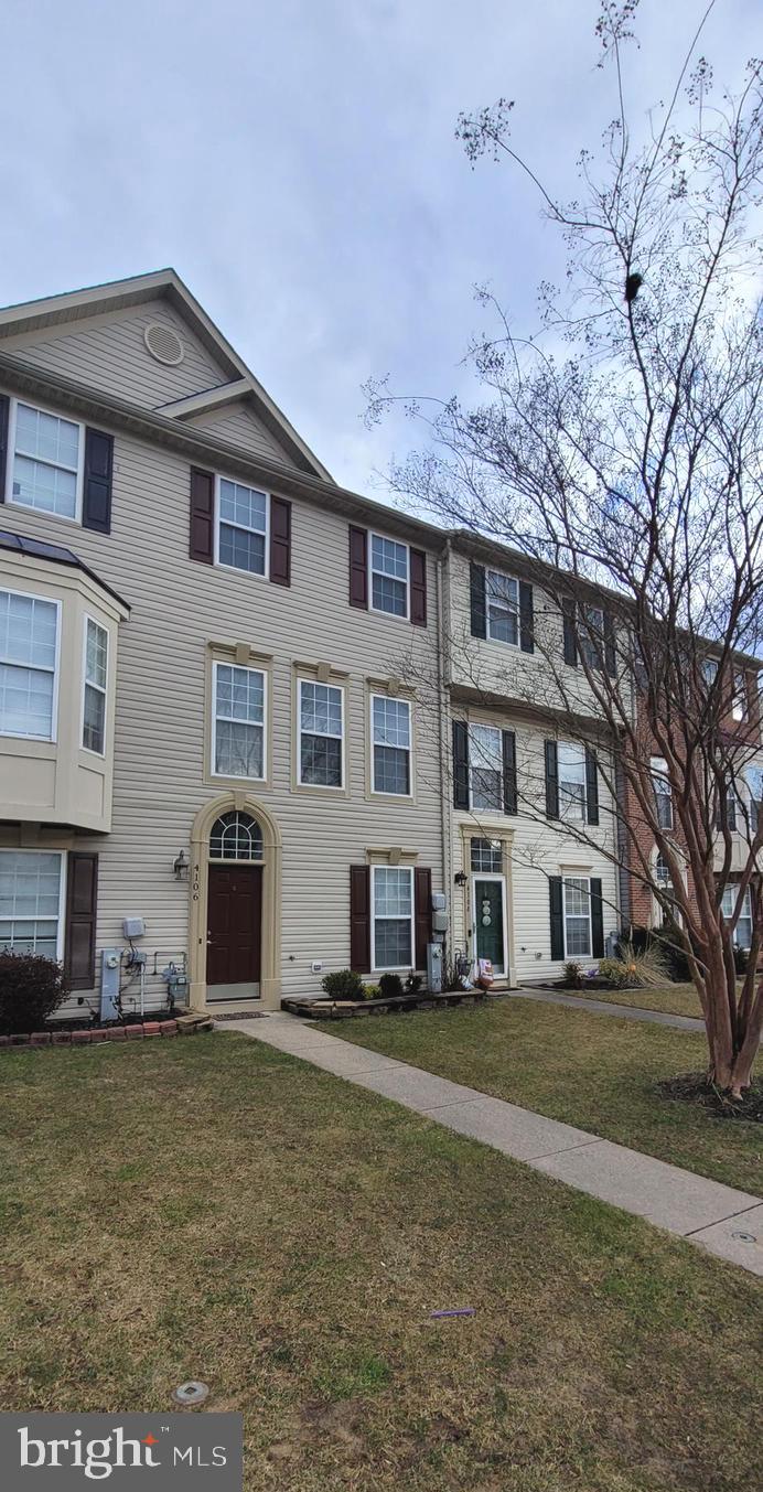 CARROLLWOOD MANOR - Residential