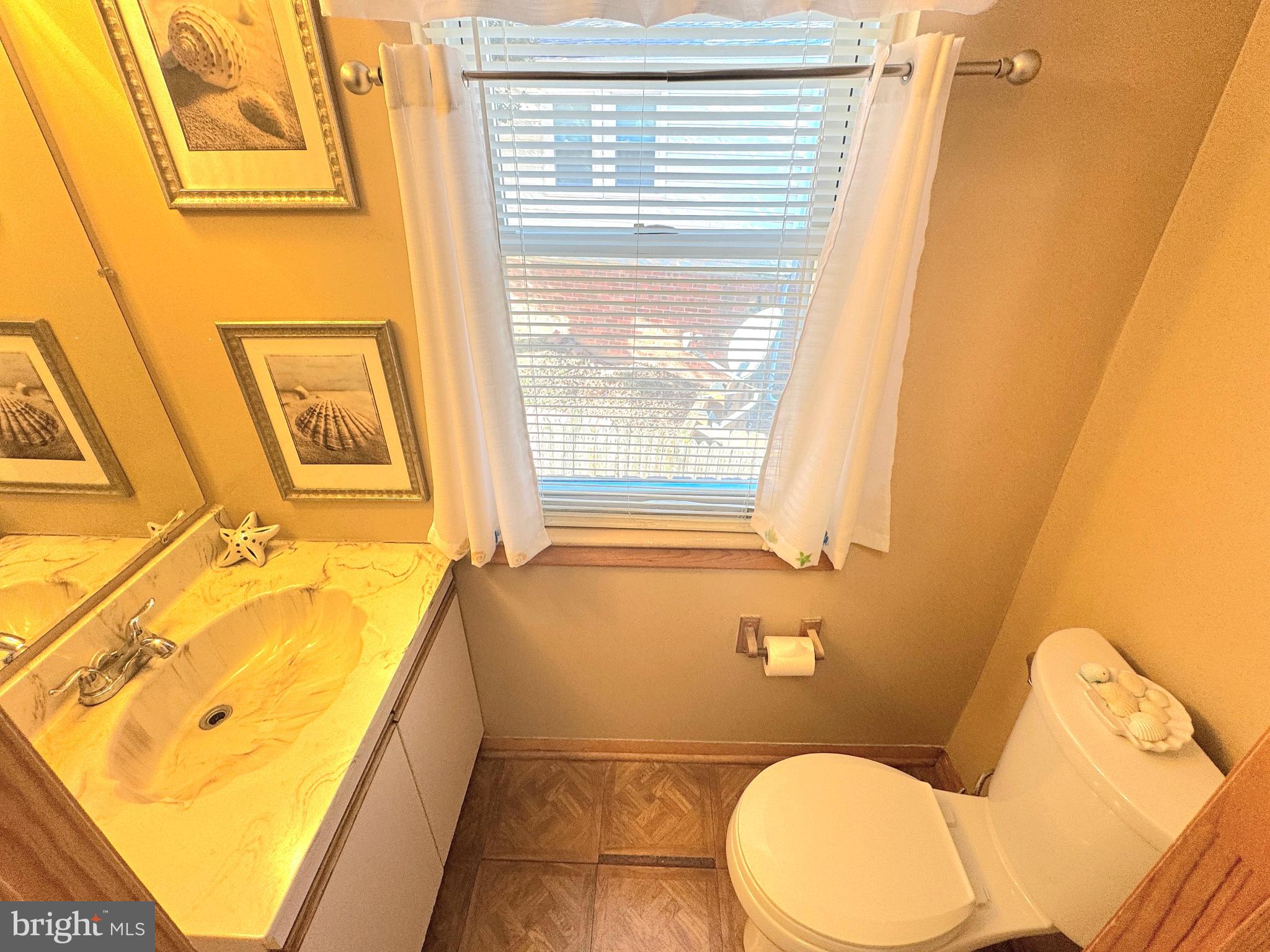 AVONDALE TERRACE - Residential