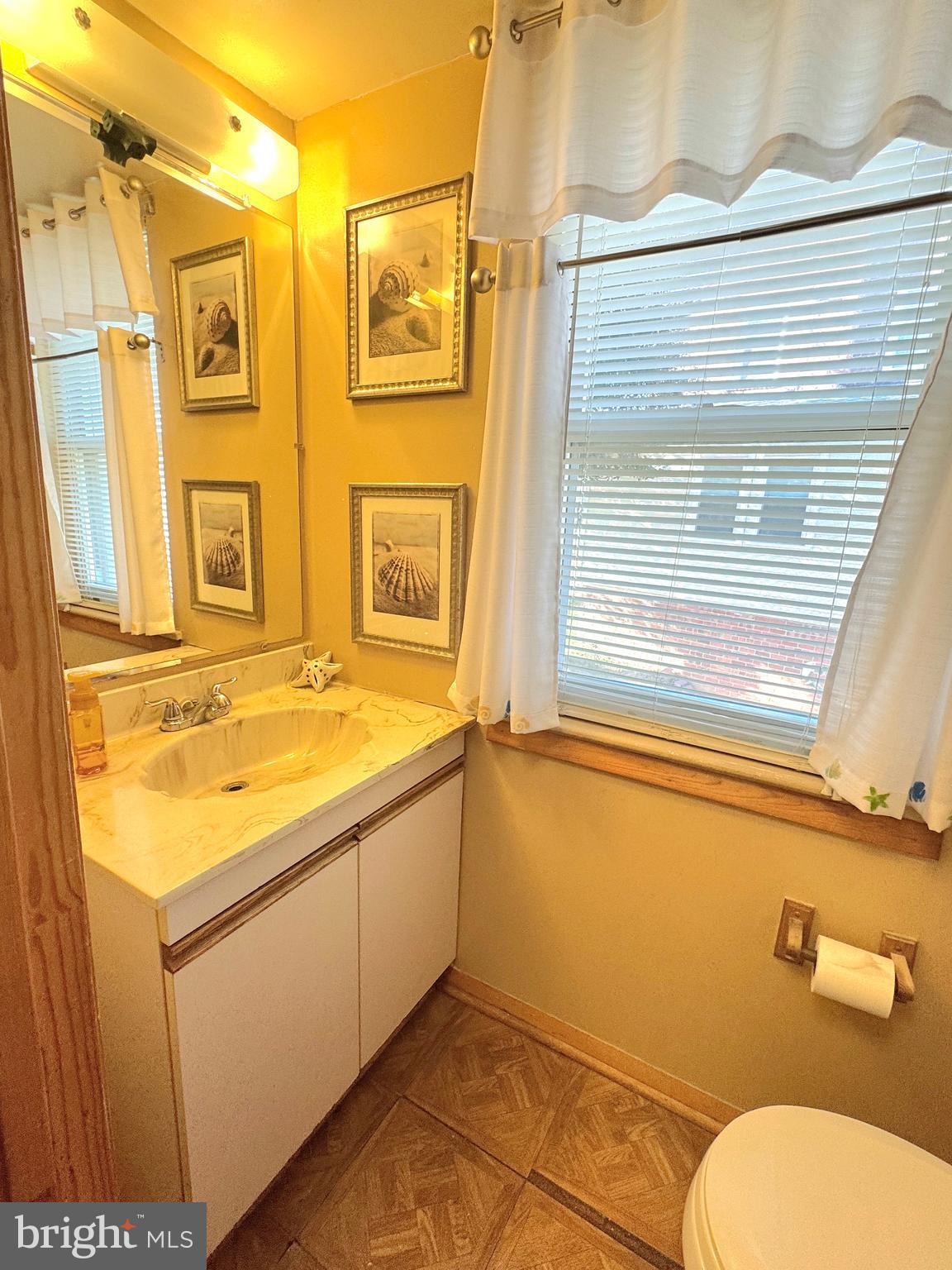 AVONDALE TERRACE - Residential