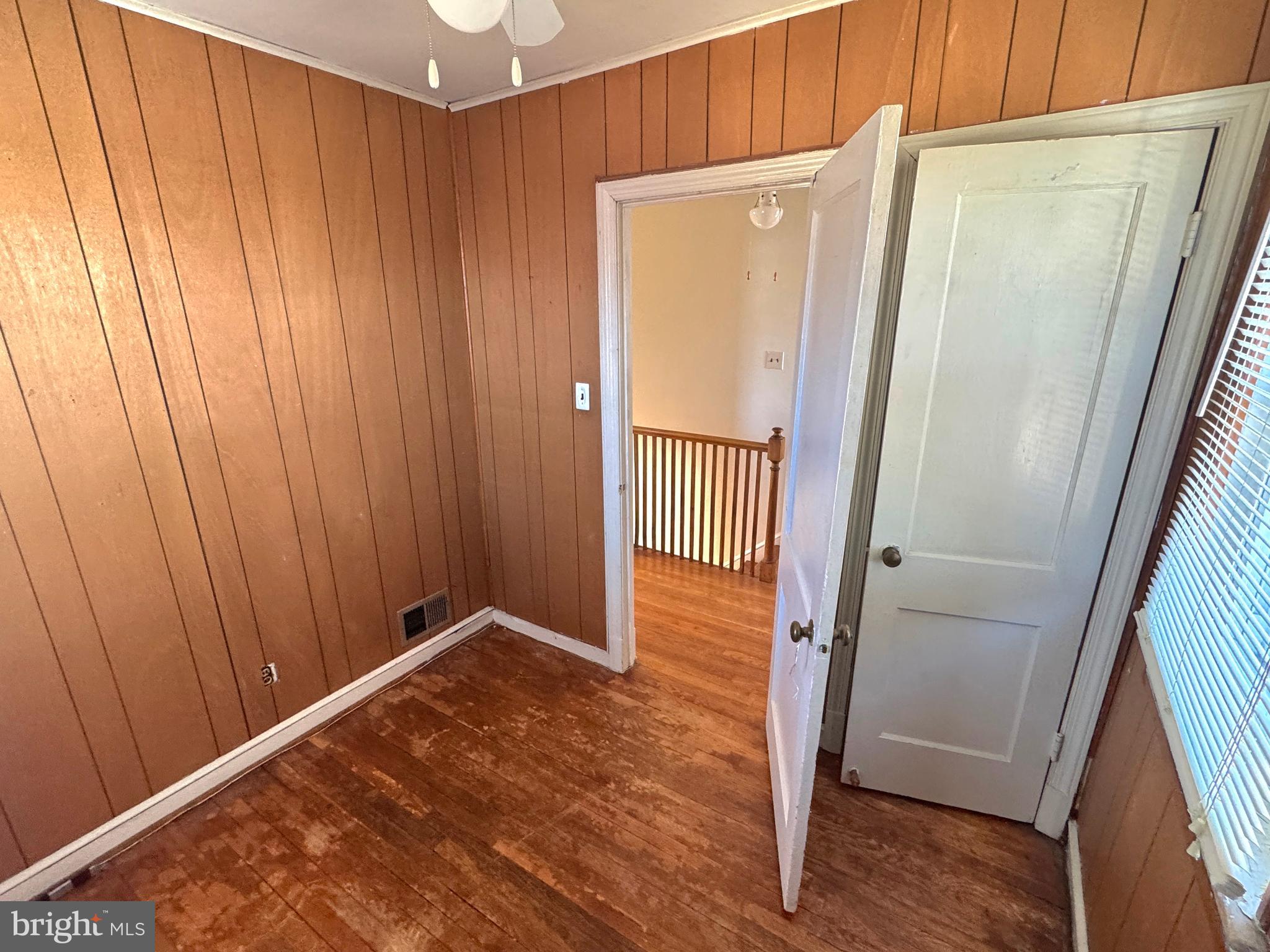 AVONDALE TERRACE - Residential