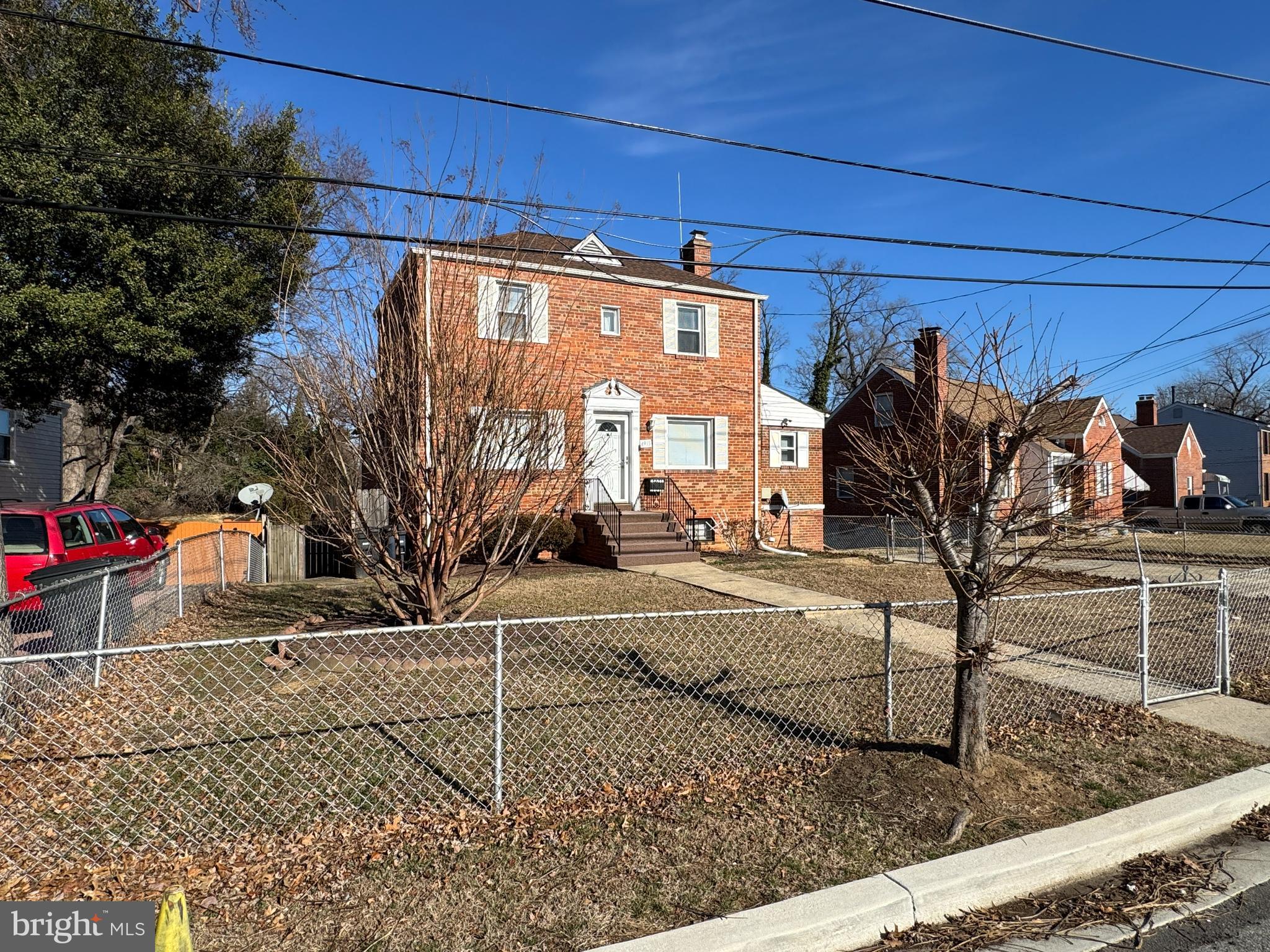 AVONDALE TERRACE - Residential