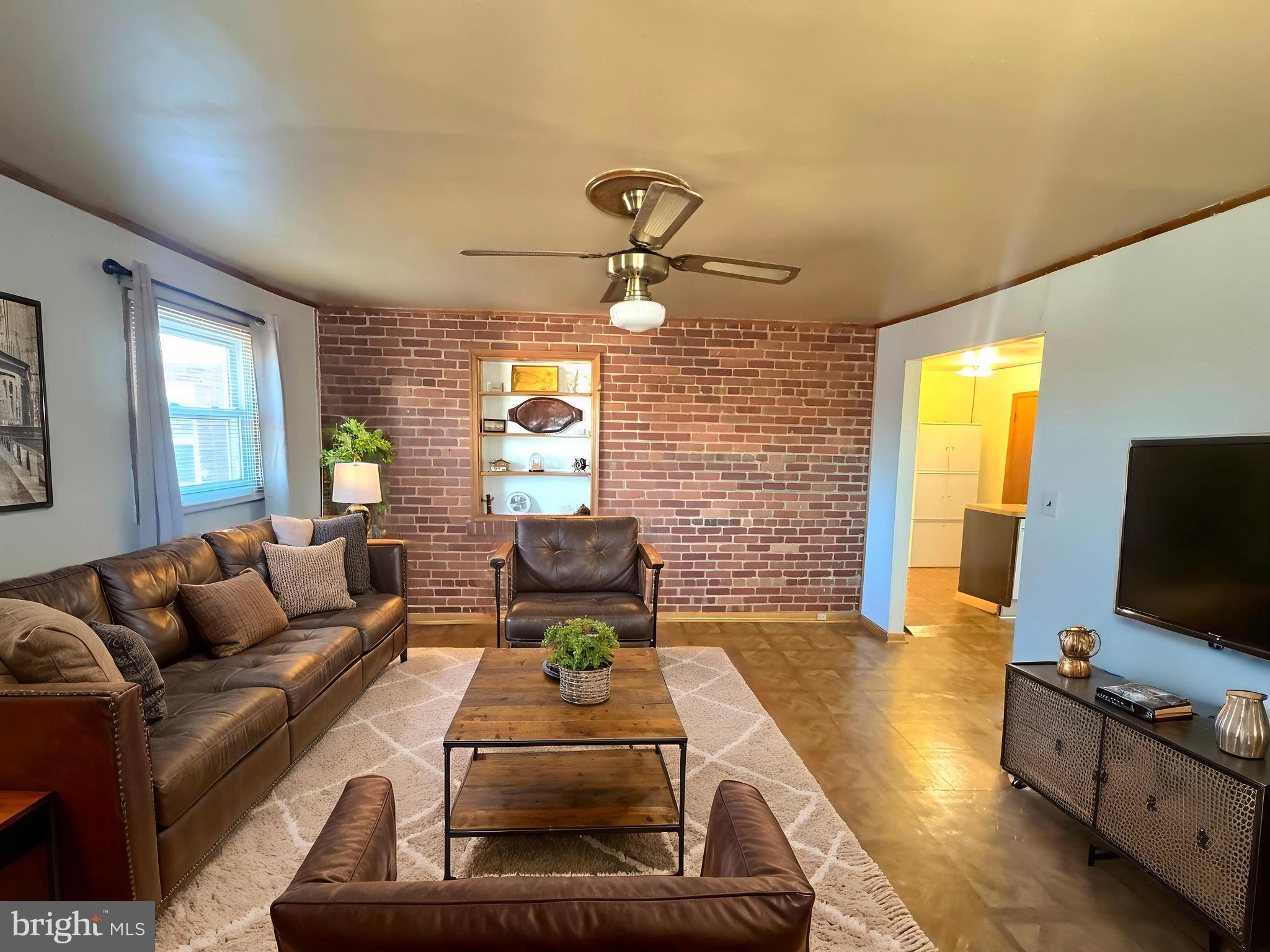 AVONDALE TERRACE - Residential