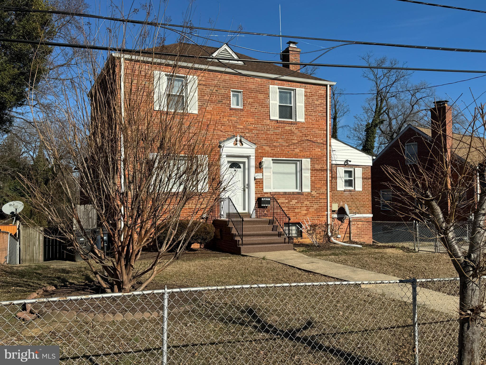AVONDALE TERRACE - Residential