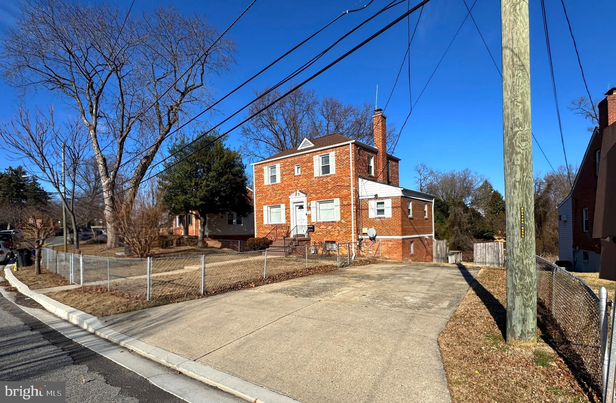 AVONDALE TERRACE - Residential