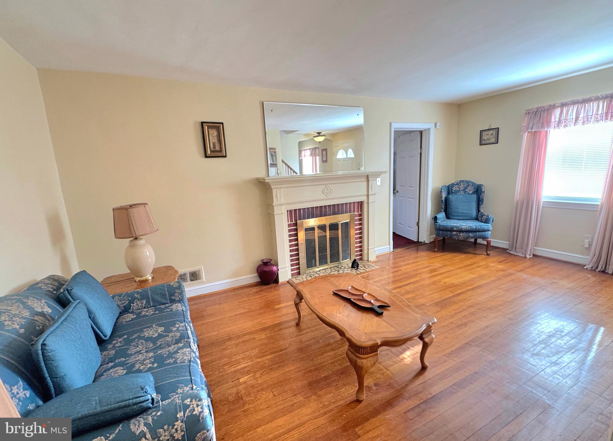 AVONDALE TERRACE - Residential