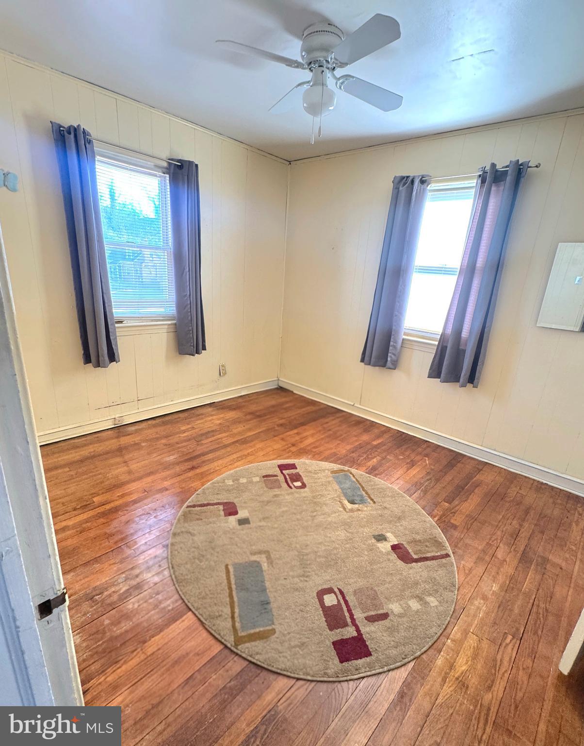 AVONDALE TERRACE - Residential