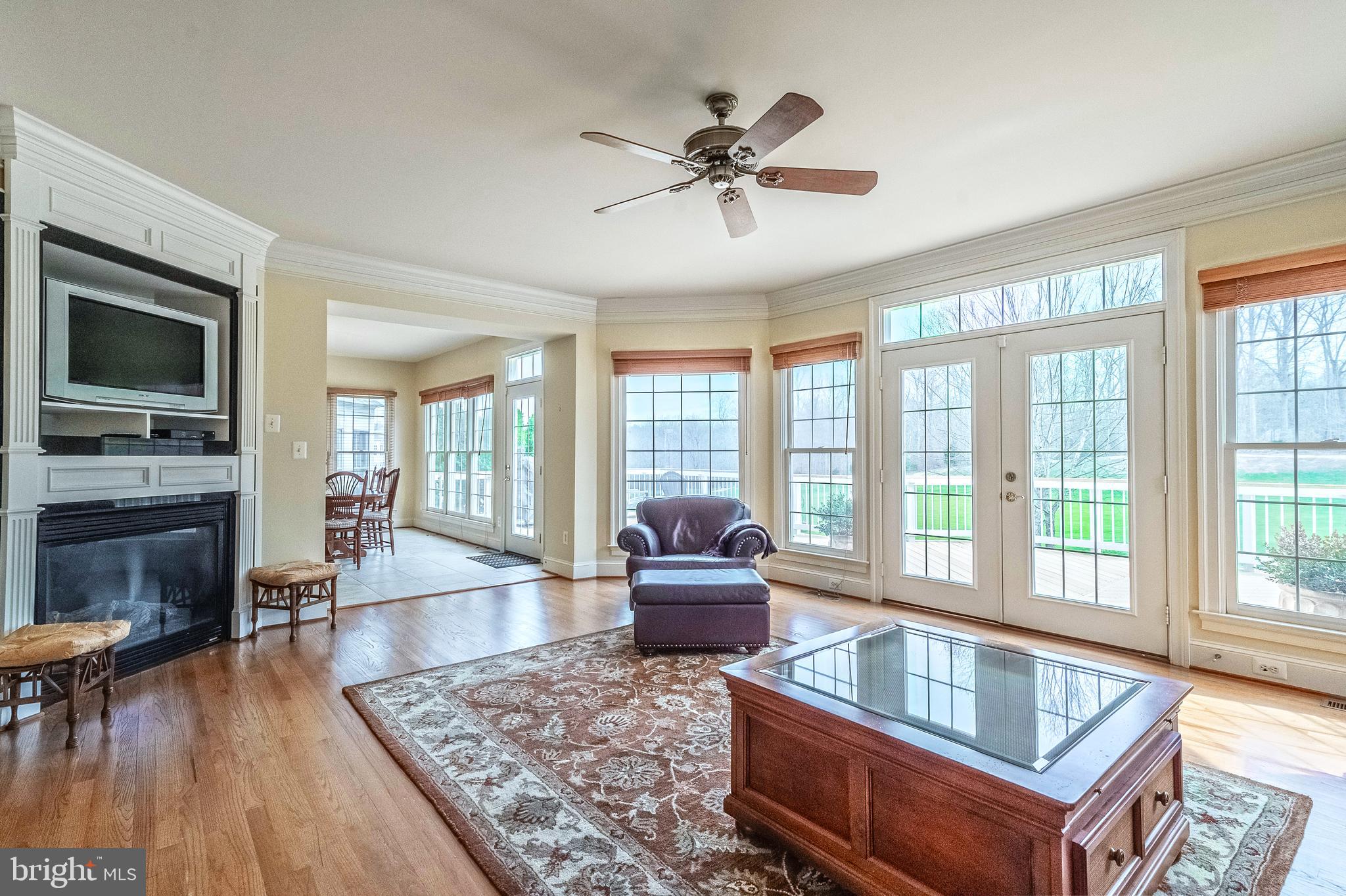 RIVER FALLS - Residential