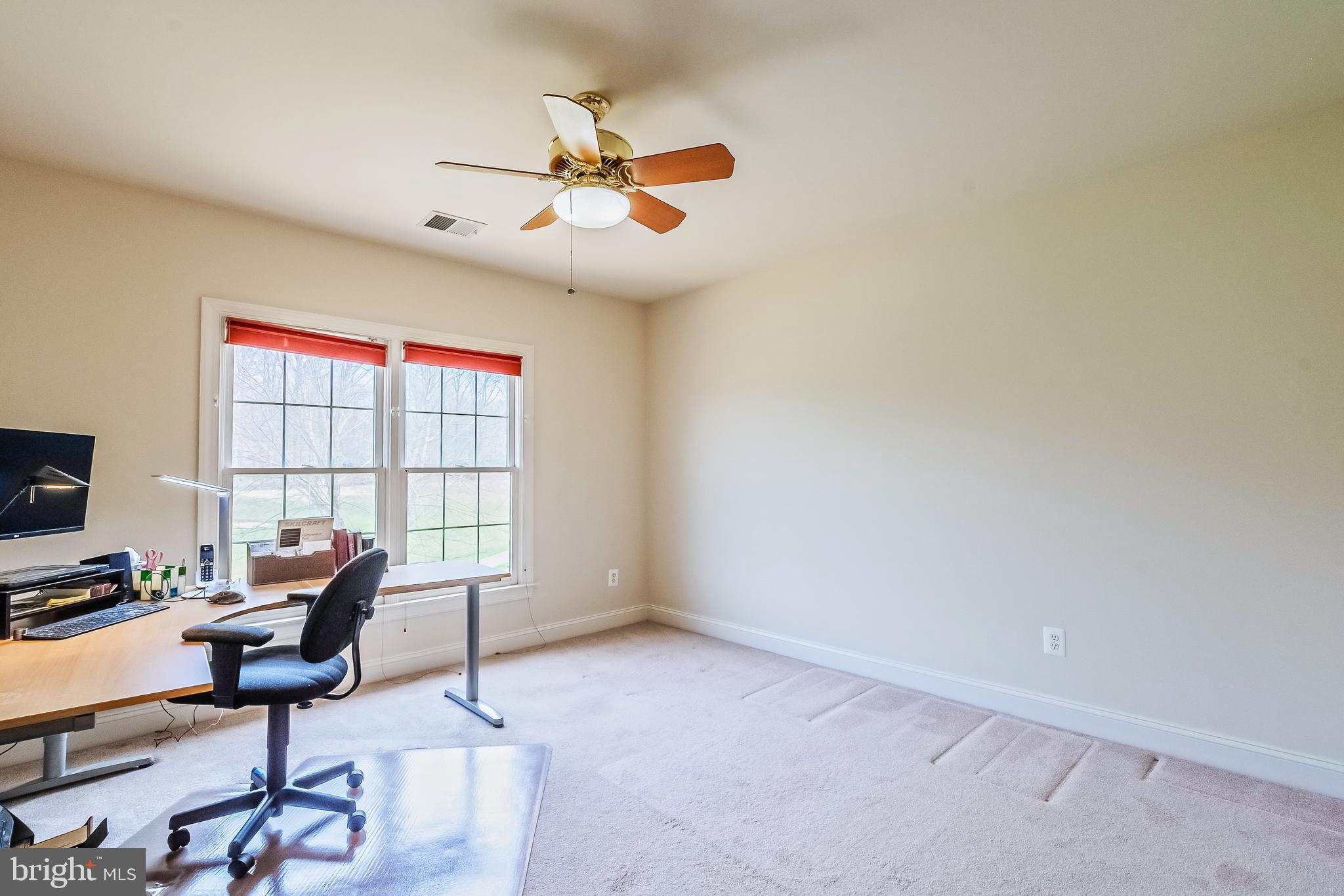 RIVER FALLS - Residential