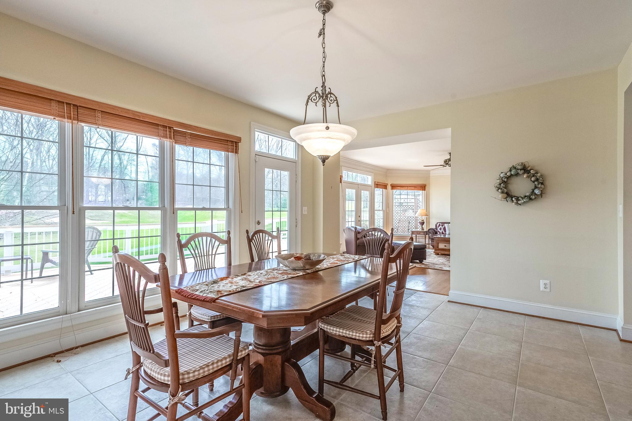 RIVER FALLS - Residential