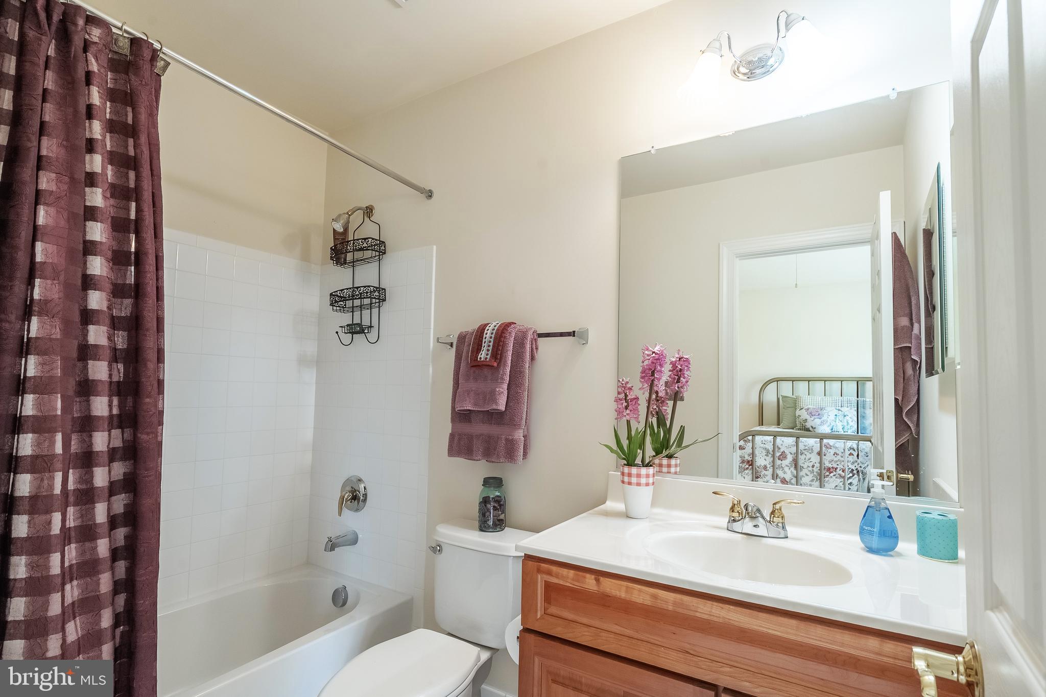 RIVER FALLS - Residential