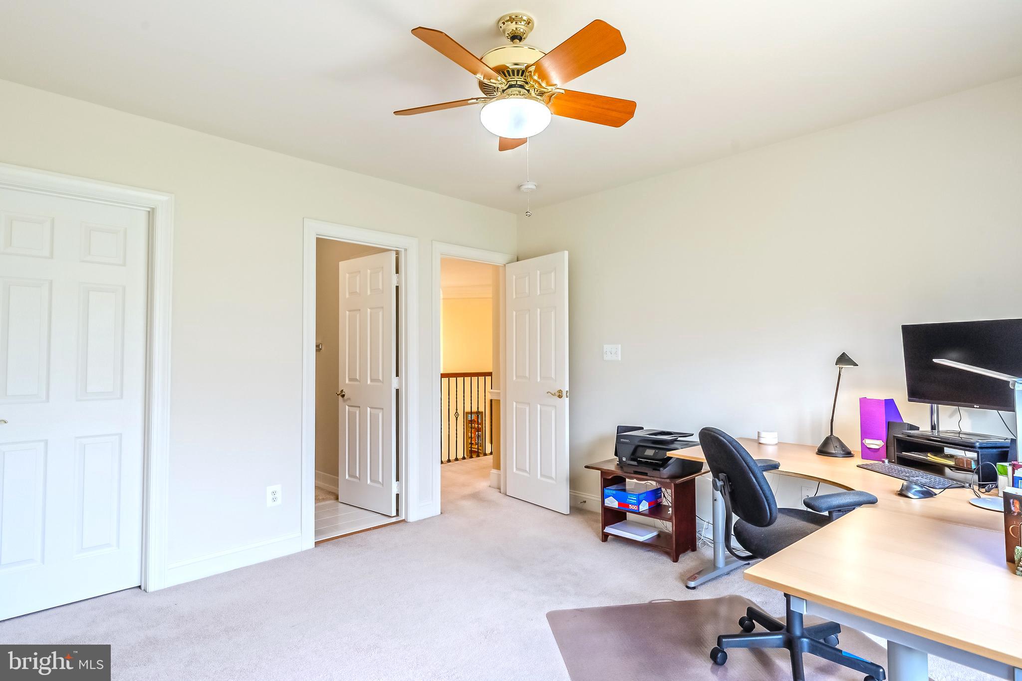 RIVER FALLS - Residential