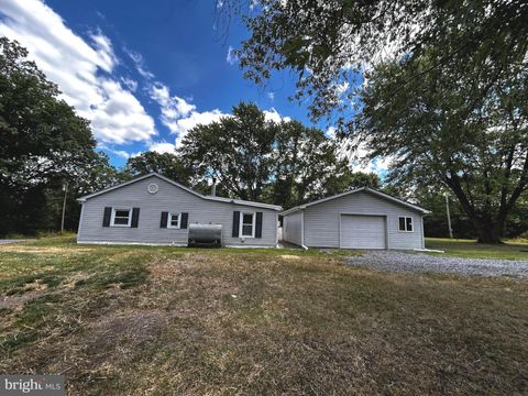 703 WHITE OAK ROAD WHITE POST VA 22663