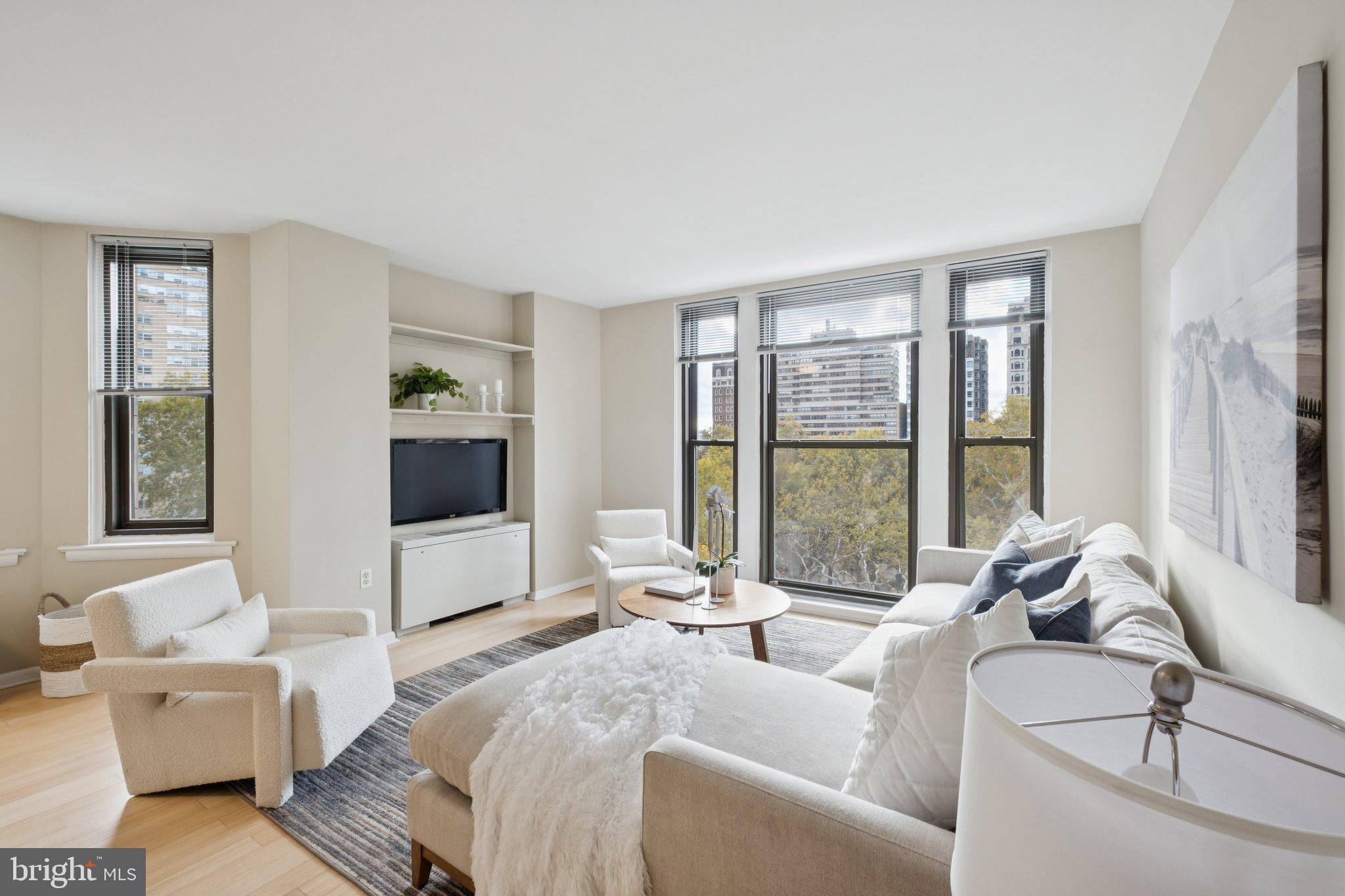 135 S 19TH STREET 711